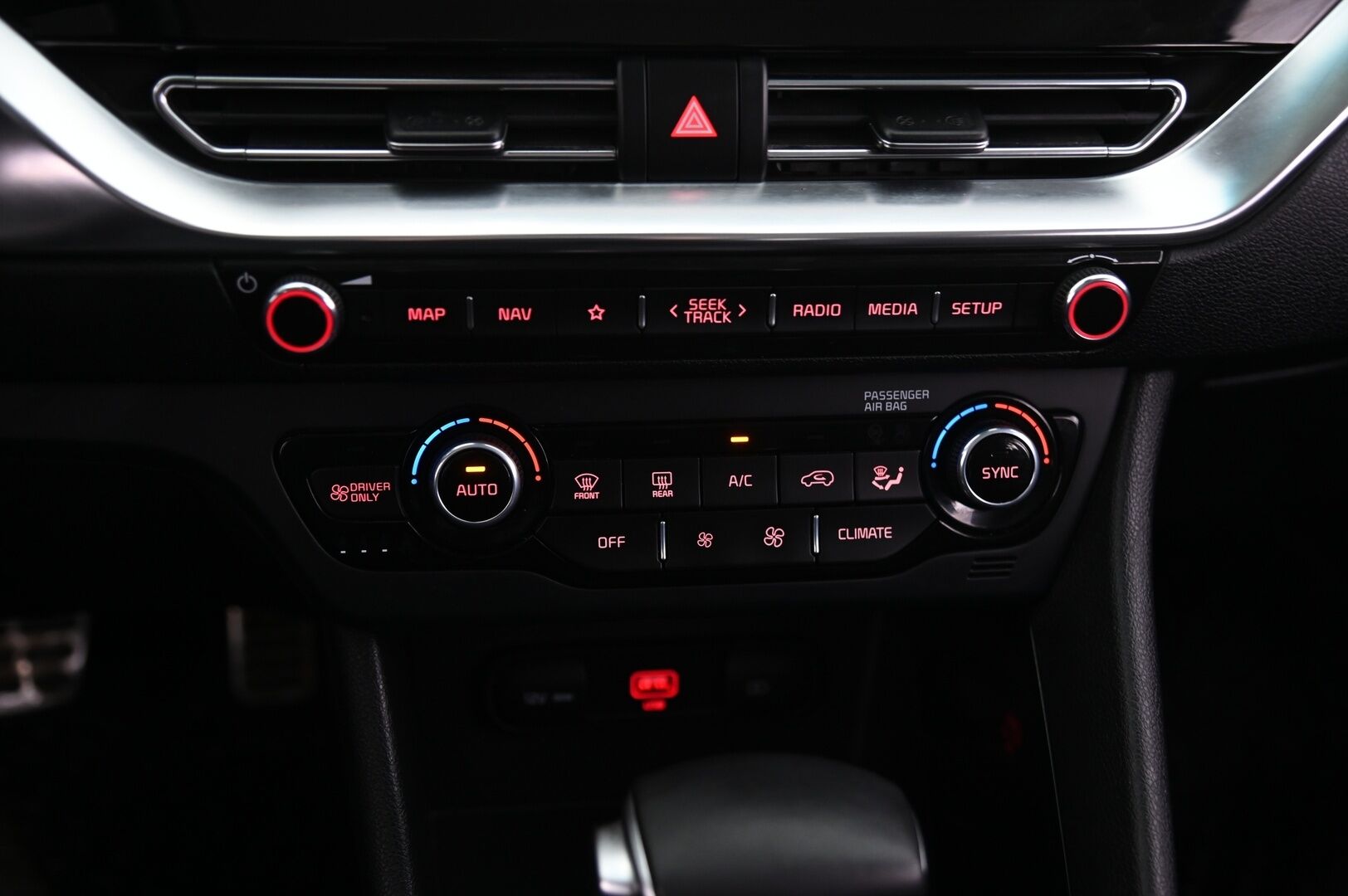 Kia Niro 2021 GDI Hybrid EX DCT - 1.Om Suomi-Auto! | Juuri huollettu! | Adapt. Vakkari | JBL | Lohko | Vetokoukku |  Navi | Peruutuskamera | KeylessGo | Kaistavahti | 2xRenkaat Aluilla
