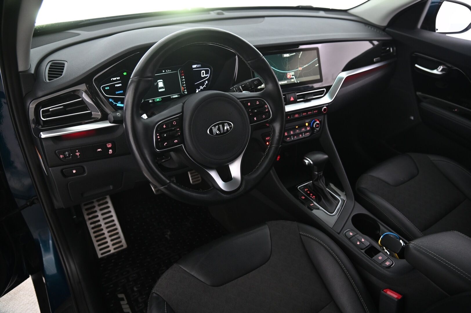 Kia Niro 2021 GDI Hybrid EX DCT - 1.Om Suomi-Auto! | Juuri huollettu! | Adapt. Vakkari | JBL | Lohko | Vetokoukku |  Navi | Peruutuskamera | KeylessGo | Kaistavahti | 2xRenkaat Aluilla