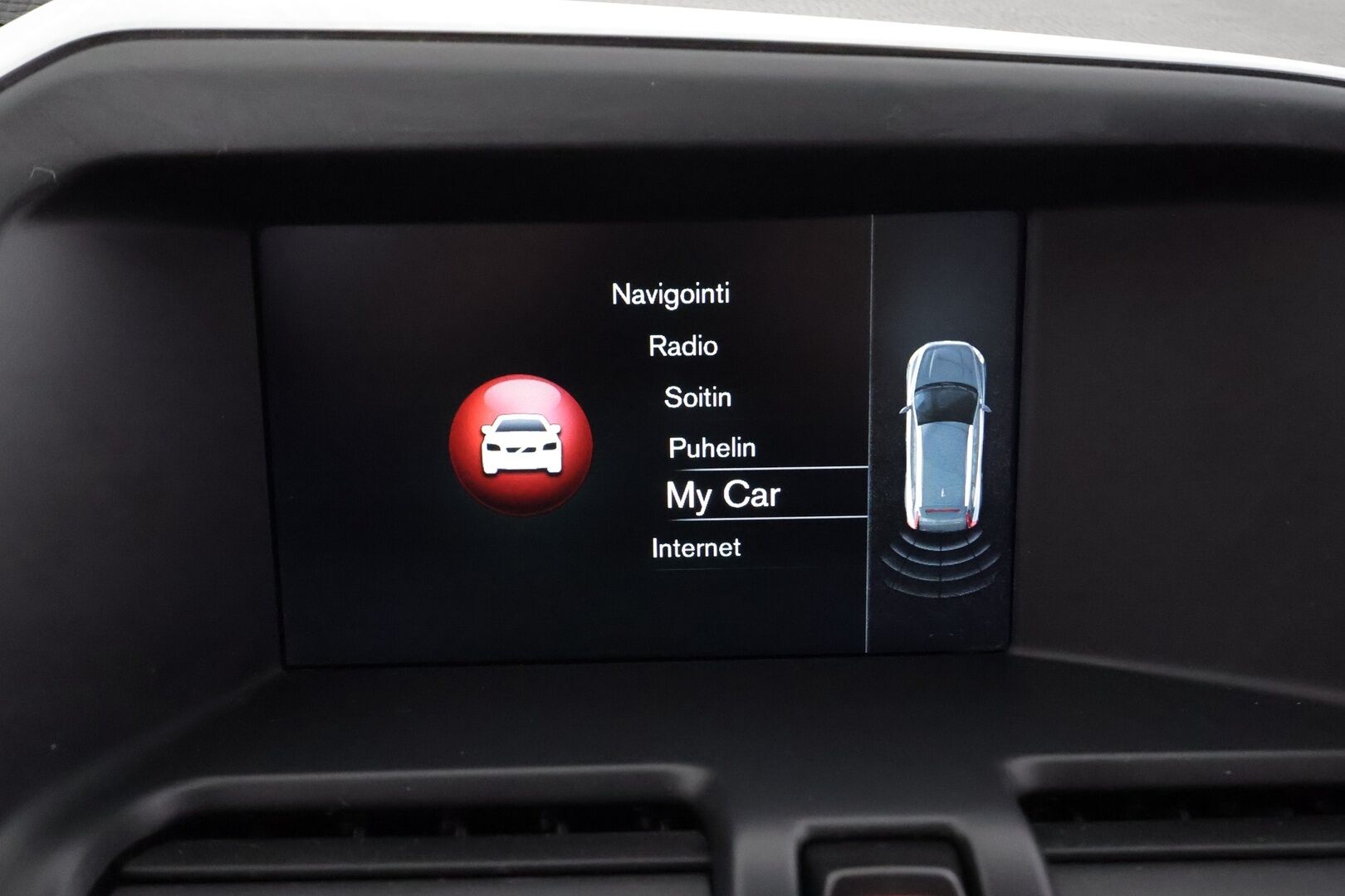 Volvo XC60 2015 D5 AWD Ocean Race aut * Vakkari / P.tutka / Digimittaristo / Puolinahat / Koukku / Webasto / Ratinlämmitin * - Kahdet renkaat aluvanteilla / Juuri huollettu! - HULLU BLACKWEEK KORKOTARJOUS 2,49%