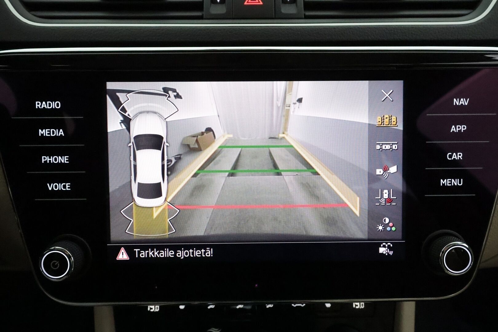 Skoda Superb 2021 2,0 TDI 150 Style DSG Autom. * Adapt.Vakkari / Canton Premium Audio / Peruutuskamera / Matrix LED / Lohko & Sisäpistoke - Suomi-auto / Kahdet renkaat aluvanteilla / Muistipenkit / Huippuvarusteet!