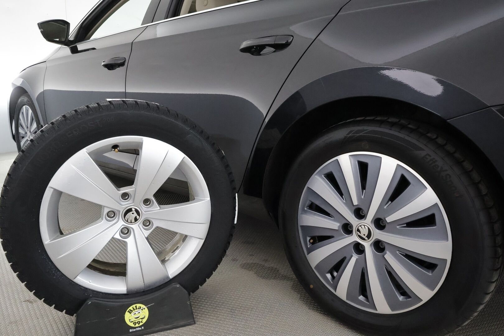 Skoda Superb 2021 2,0 TDI 150 Style DSG *ACC / P.kamera / Muistipenkit / Matrix LED / Navi / Canton / Lohkolämmitin* - Suomi-auto / Kahdet renkaat aluvanteilla