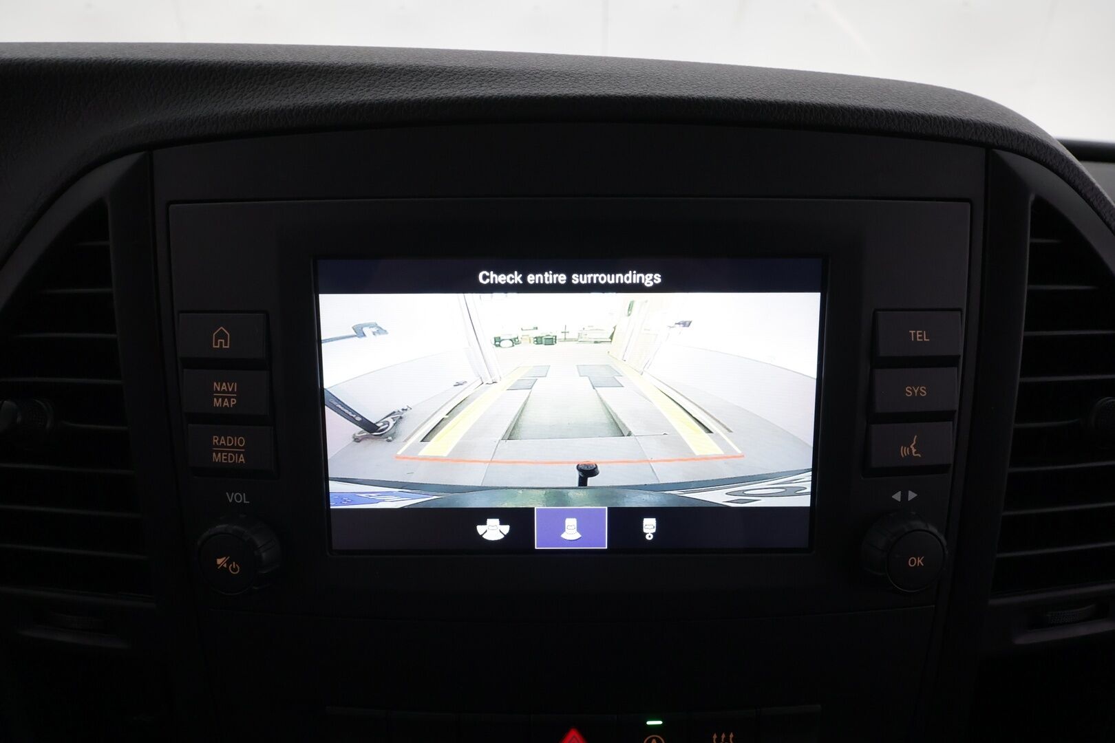 Mercedes-Benz Vito 2022 110CDI FWD-3,05/32K keskipitkä A2 Worker - Webasto | P.Kamera | Koukku | Vakkari | Apple&Android | 2x Renkaat | ALV | Juuri huollettu
