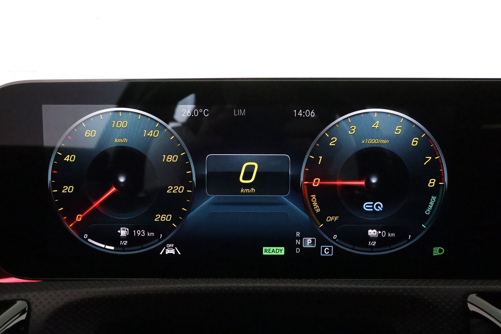 Mercedes-Benz A 2021 250 e A sedan Business AMG Edition EQ Power **Distronic / P.kamera / Multibeam / Widescreen / Sporttipenkit / Keyless** - Suomi-auto / 2x Latauskaapelit / Kahdet Renkaat