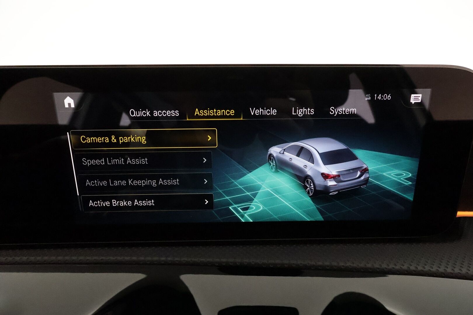 Mercedes-Benz A 2021 250 e A sedan Business AMG Edition EQ Power **Distronic / P.kamera / Multibeam / Widescreen / Sporttipenkit / Keyless** - Suomi-auto / 2x Latauskaapelit / Kahdet Renkaat