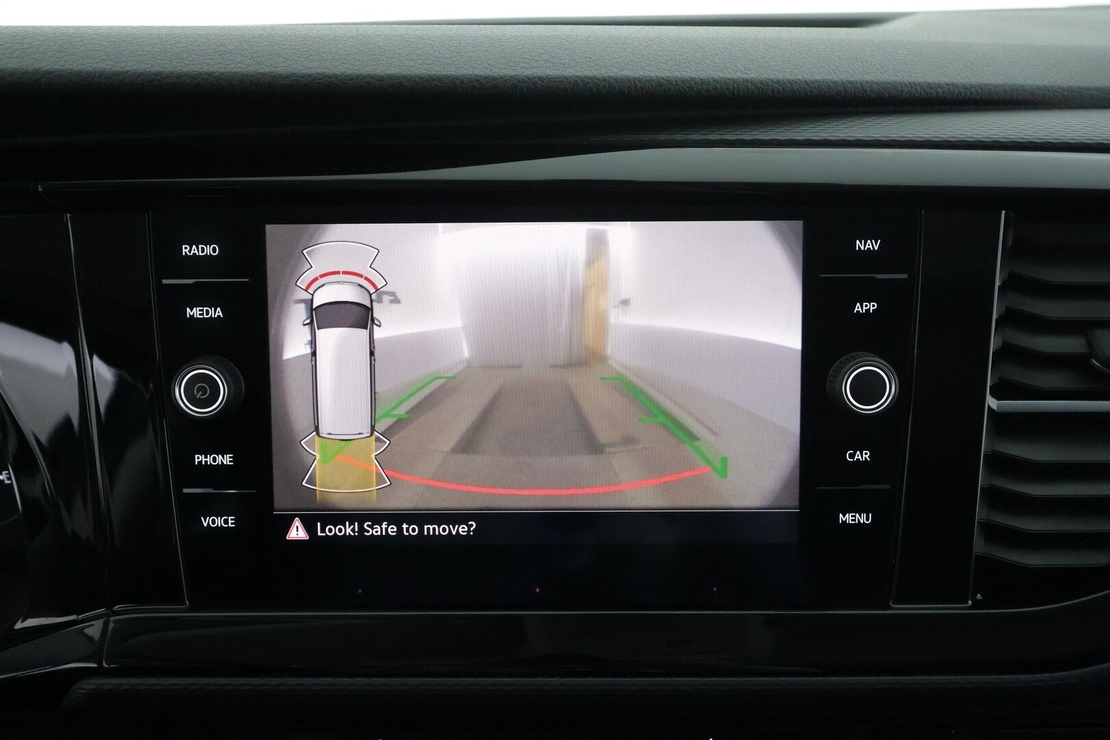 Volkswagen Transporter 2020 umpipakettiauto Pitkä 2,0 TDI 110 kW DSG * ACC / Webasto / P.Kamera LED /  Navi * - Kahdet renkaat