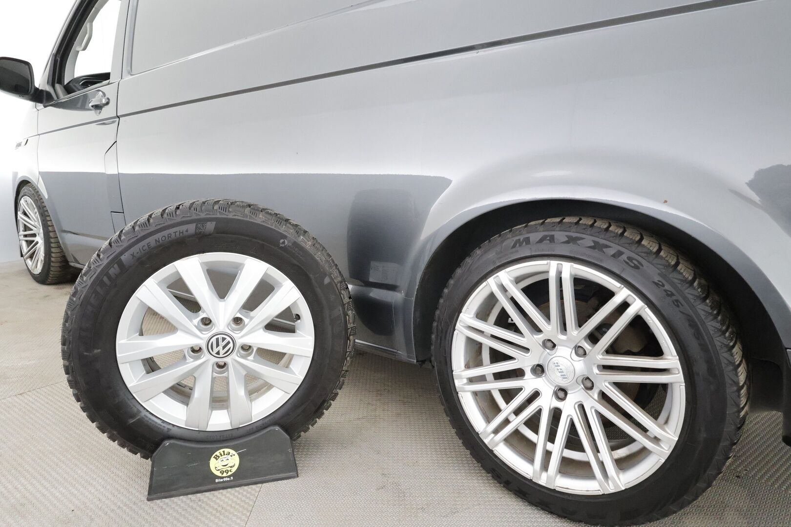 Volkswagen Transporter 2020 umpipakettiauto Pitkä 2,0 TDI 110 kW DSG * ACC / Webasto / P.Kamera LED /  Navi * - Kahdet renkaat