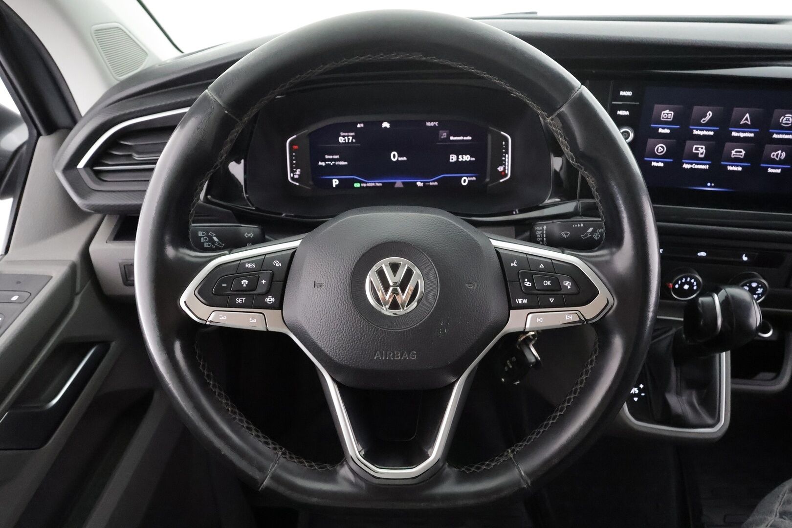 Volkswagen Transporter 2020 umpipakettiauto Pitkä 2,0 TDI 110 kW DSG * ACC / Webasto / P.Kamera LED /  Navi * - Kahdet renkaat