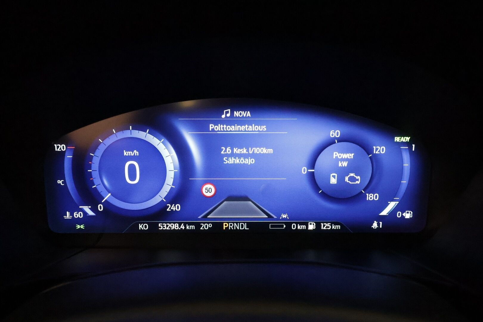 Ford Kuga 2021 (NW):	2,5 Ladattava hybridi (PHEV) 225hv CVT FWD ST-Line 5-ovinen / Digimittaristo / Adapt.Vakkari / - Keyless / Kaistavahti / Navi / 