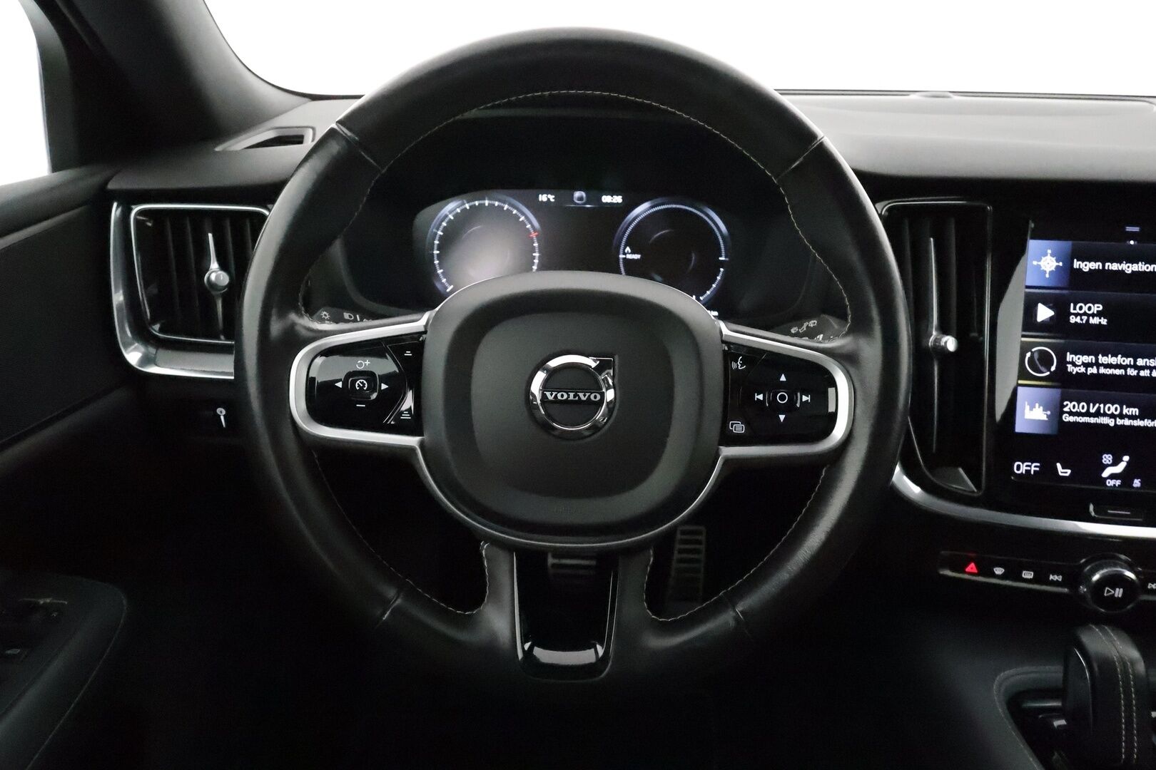 Volvo V60 2021 T6 TwE AWD R-Design aut **Panorama / Pa-lämmitin / Koukku / Adapt. vakkari / Muistipenkki / P.Kamera** - * Siisti R-Design hyvällä akkutestillä, AVILOO SoH arvo 86% *