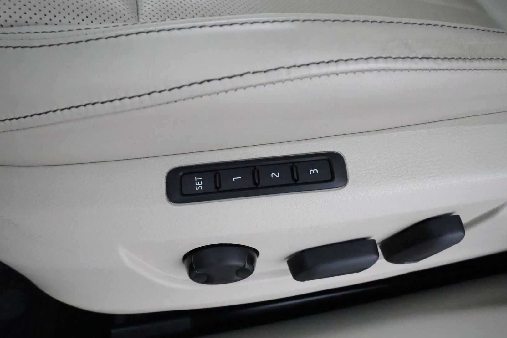 SKODA SUPERB 2021 1.4 TSI PHEV L&K iV DSG *Canton / Panorama / Digimittaristo / Webasto / Koukku / ACC / Ilmastoidut penkit* - Facelift / Merkkihuollettu / Kahdet renkaat vanteilla / Akku kuntotarkistettu - Osta nyt, maksa vasta ensi vuonna