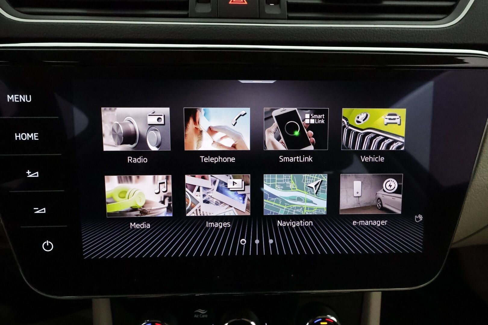 SKODA SUPERB 2021 1.4 TSI PHEV L&K iV DSG *Canton / Panorama / Digimittaristo / Webasto / Koukku / Adapt.vakkari / Ilmastoidut penkit* - Merkkihuollettu / Kahdet renkaat aluvanteilla