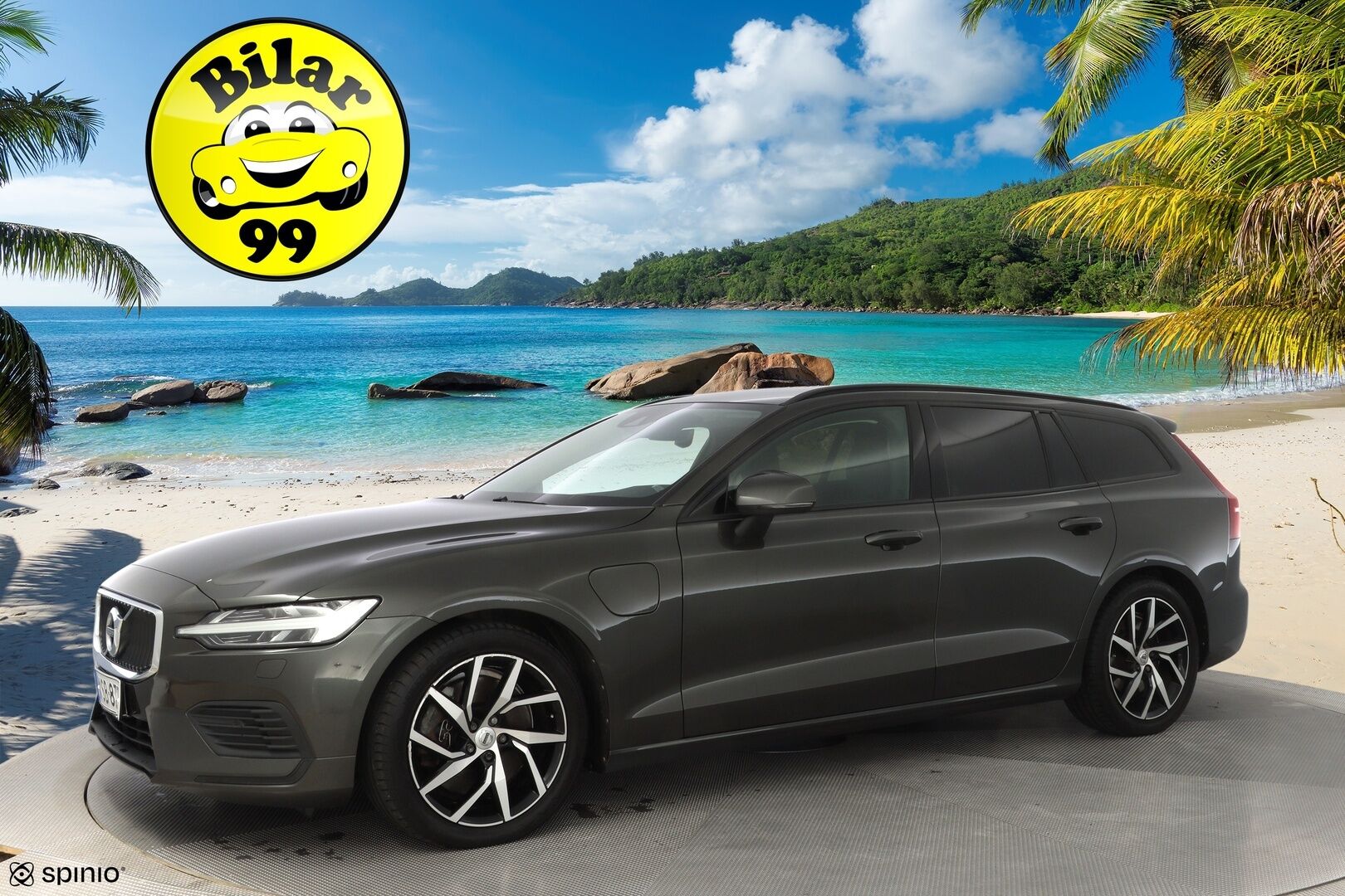 Volvo V60 2020 T6 TwE AWD Momentum aut *ACC / Webasto / Koukku / VOC / Apple&Android* - Juuri huollettu / Juuri tehty jakopää / Kahdet vanteet / Kahdet kaapelit 