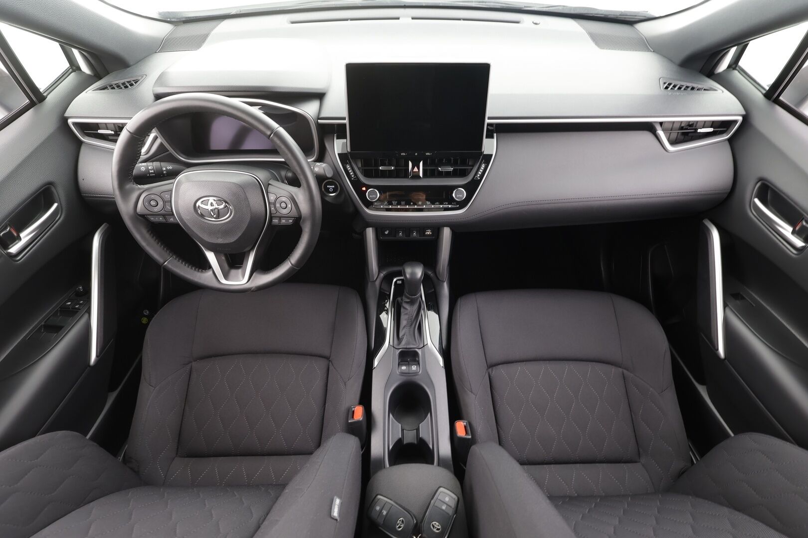 Toyota Corolla Cross 2023 1.8 Hybrid Active - | ACC | Kaistavahti | P.Kamera | Digimittari | Lohko | LED | Ratinlämmitin | Suomi-auto | Kahdet renkaat aluvanteilla | Merkkihuollettu | 