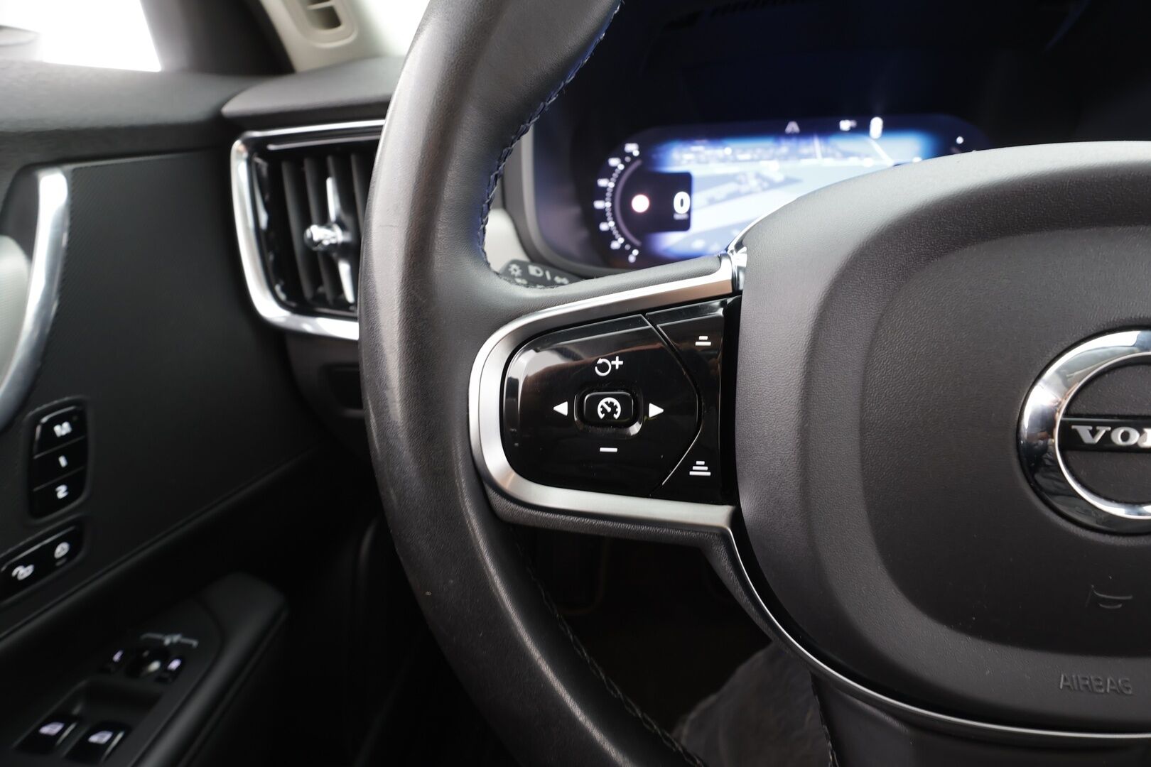 Volvo V90 2024 T6 AWD Long Range Plus Bright aut - 1.Om Suomi-auto | Merkkihuollettu | Kahdet Renkaat | ALV | Pilot Assist | Webasto | LED | Muistipenkit | P.Kamera | Keyless |Sporttipenkit | Apple&Android 