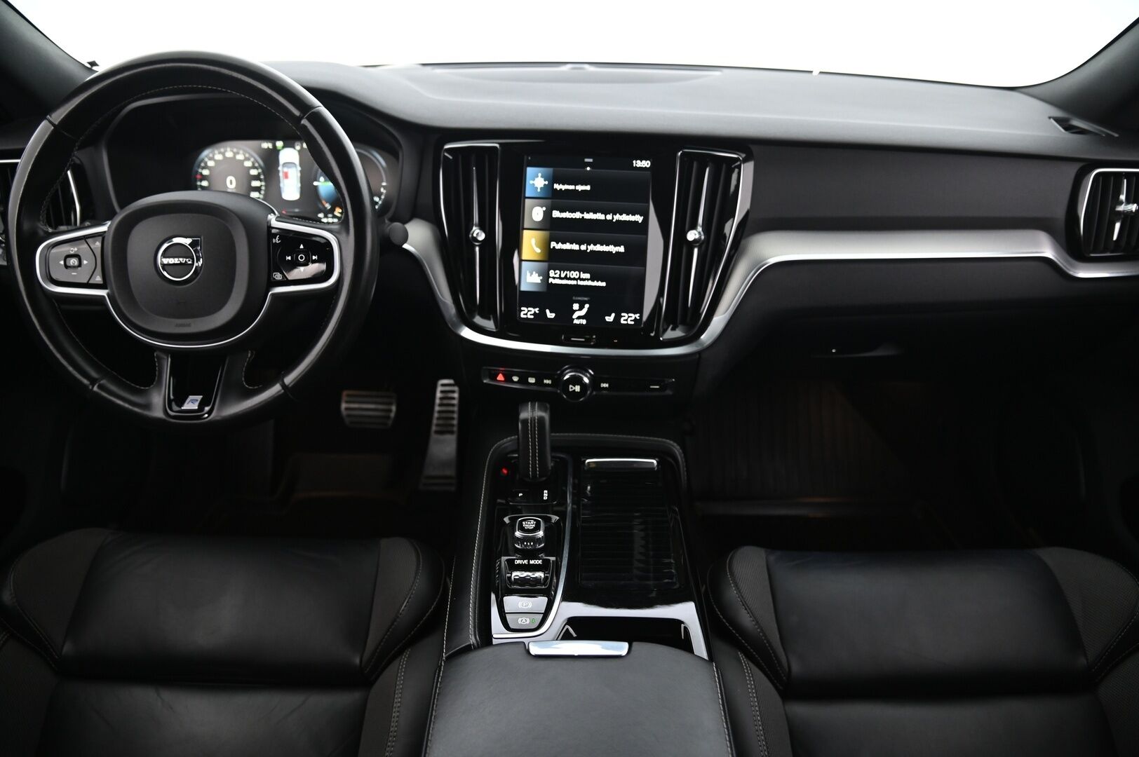Volvo S60 2020 T8 TwE AWD Business R-Design aut *Webasto / ACC / HUD / 360 kamera / Vetokoukku / Muistipenkki* - Näyttävä S60! / 2x renkaat vanteilla!