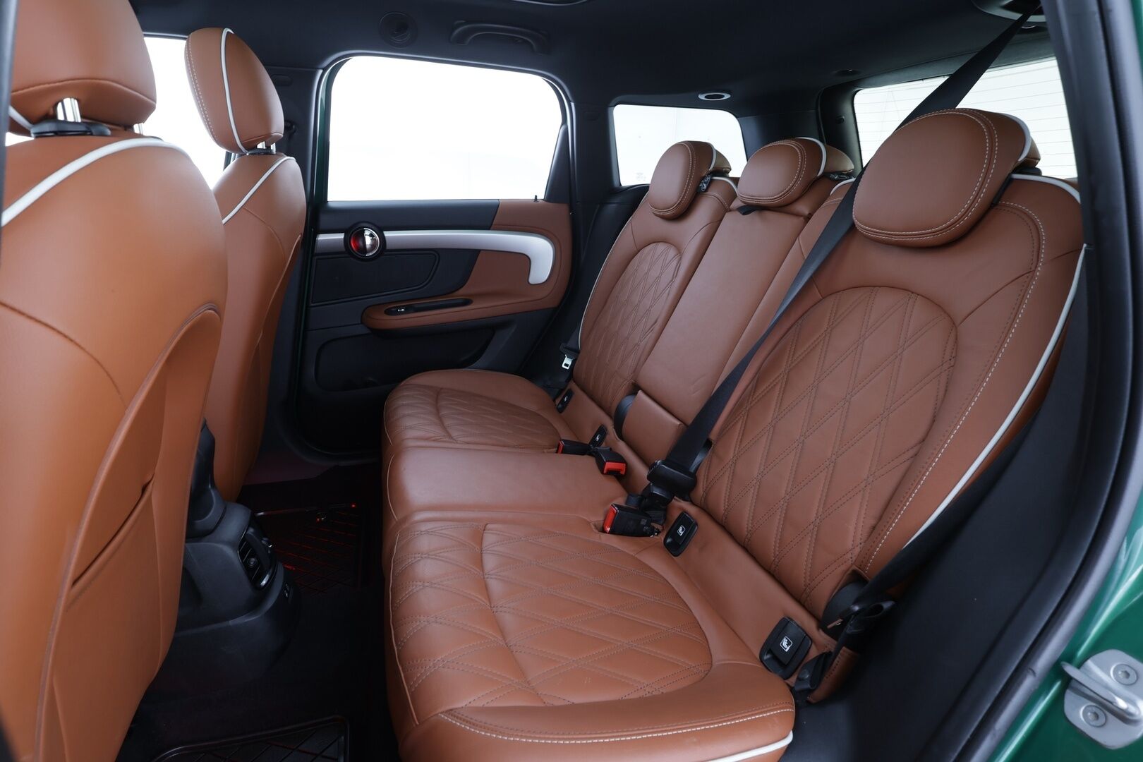 Mini Countryman 2023 Cooper SE ALL4 A Maximise * ACC / Muistipenkki / Harman/Kardon / P.Kamera / Navi / HUD / Panoraama * - Kahdet renkaat / Merkkihuollettu / Koti & Kauppalaturi