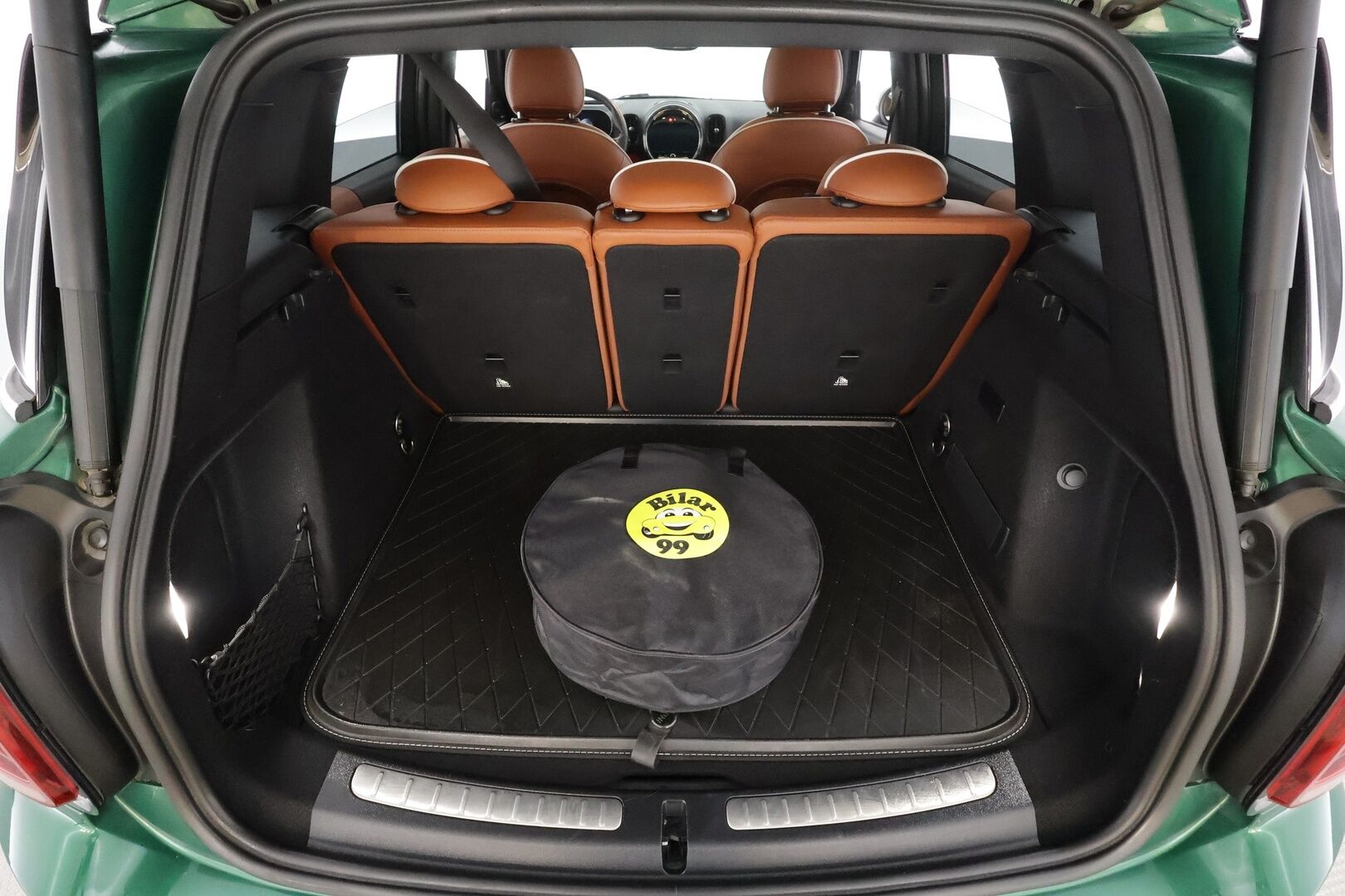 Mini Countryman 2023 Cooper SE ALL4 A Maximise * ACC / Muistipenkki / Harman/Kardon / P.Kamera / Navi / HUD / Panoraama * - Kahdet renkaat / Merkkihuollettu / Koti & Kauppalaturi