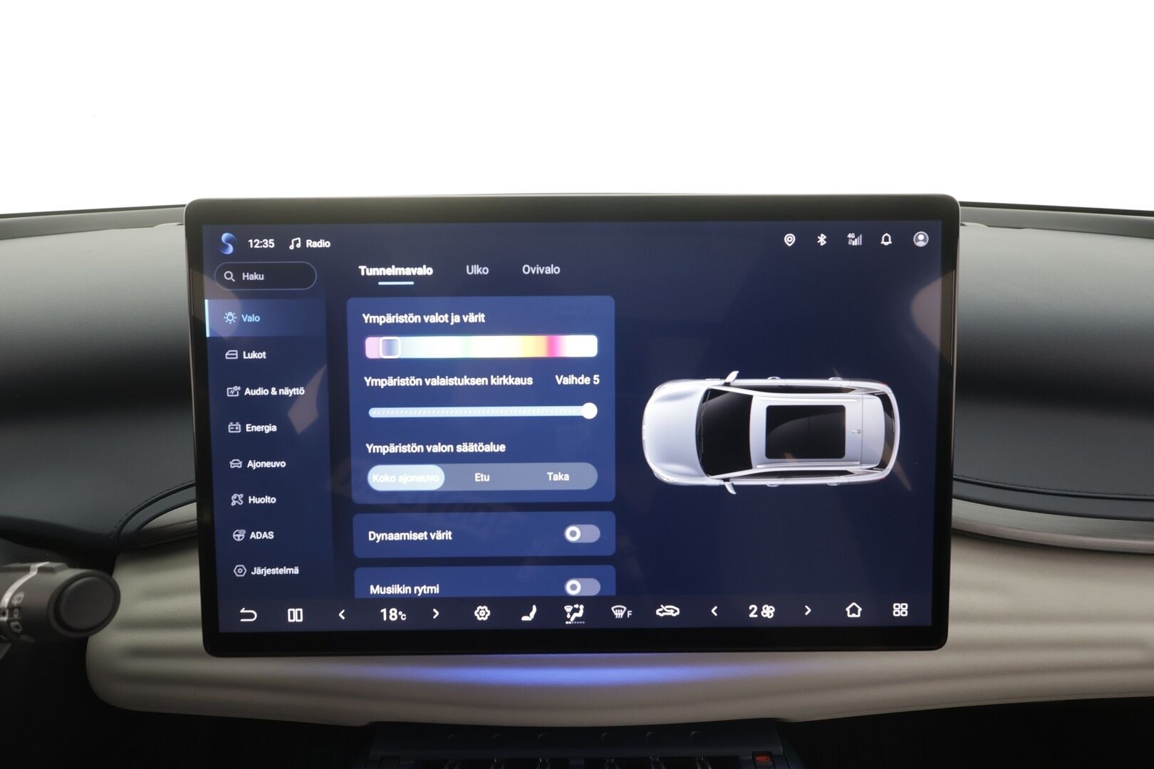 BYD Atto 3 2022 Design - | ACC | ILP | Sähköpenkit | Panorama | 360° | Nahkasisusta | LED | BSM | Lane Assist | RCTA | Ambient | Keyless | 2x renkaat aluin | 