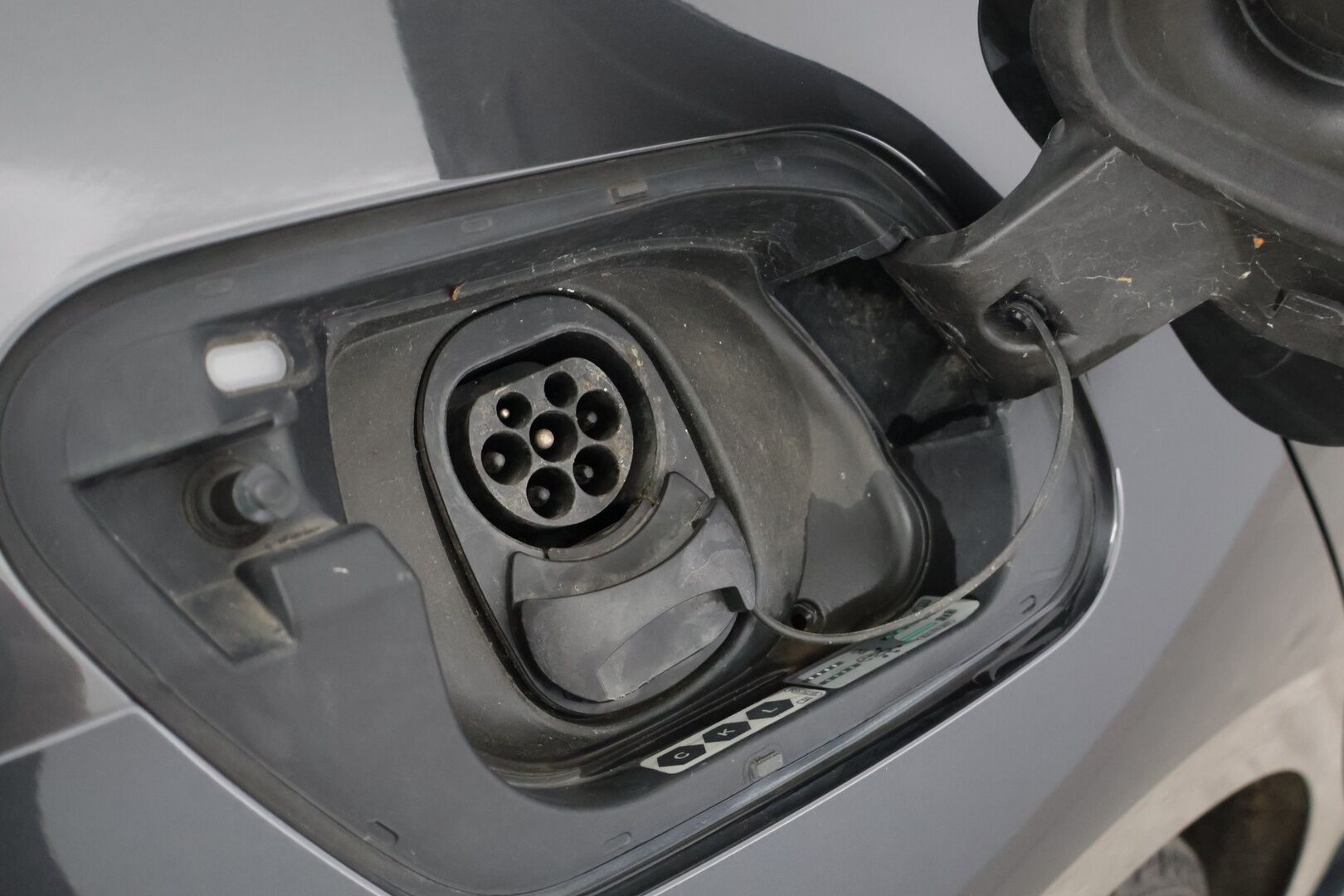 Cupra Born 2022 Impulse 170 kW 77/82 kWh *ACC / HUD / Mukautuva alusta / P. Kamera / Kaistavahti / Hierova penkki * - *SOH 93% / Siisti maalipinta / Yksilö!*