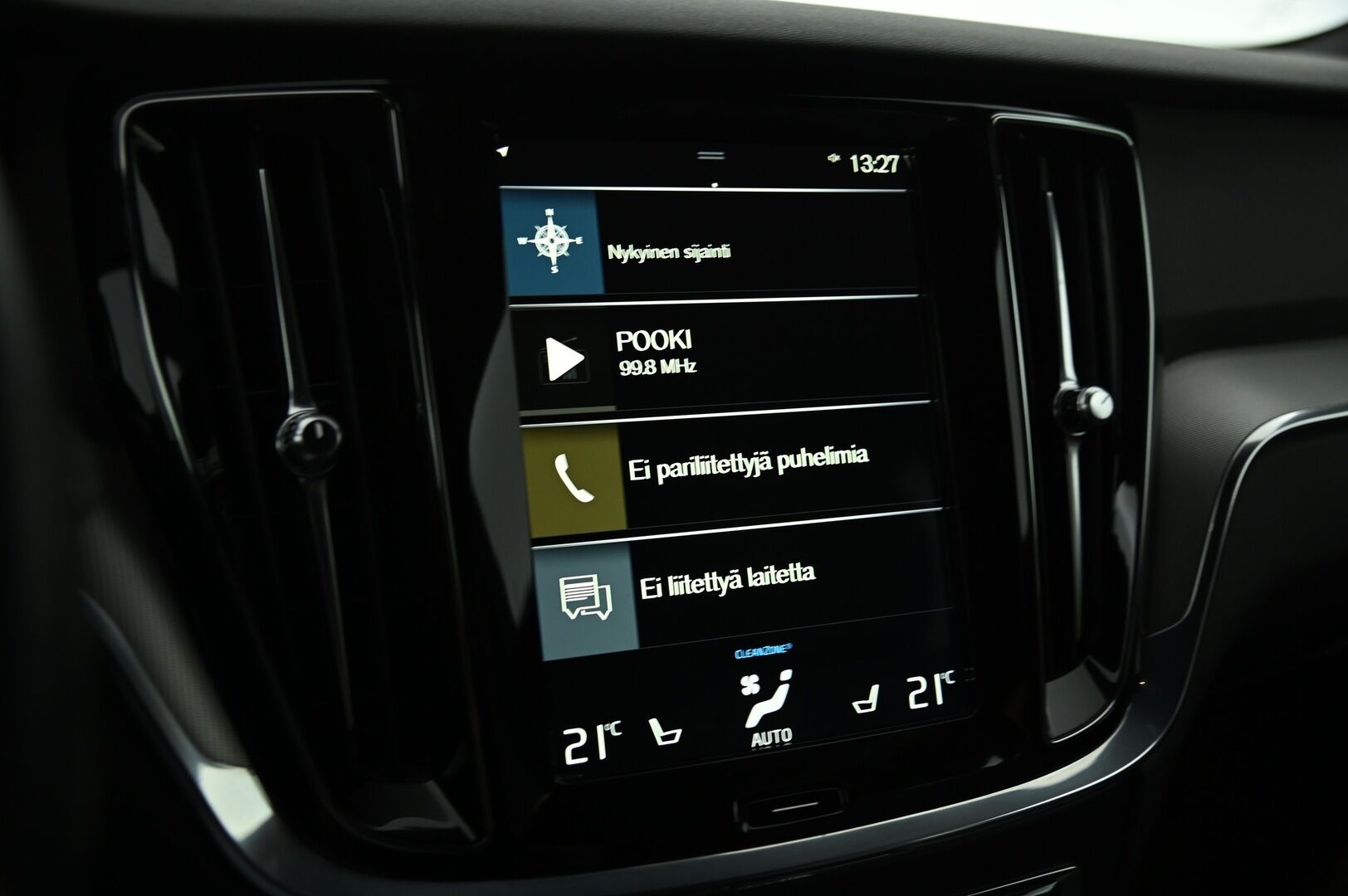 Volvo V60 2020 T8 TwE AWD Business R-Design aut **Adapt. vakkari / Webasto / Navi / VOC / BLIS / LED / P.kamera / Koukku * - Upea väri / Hyvin huollettu / Katso varusteet!