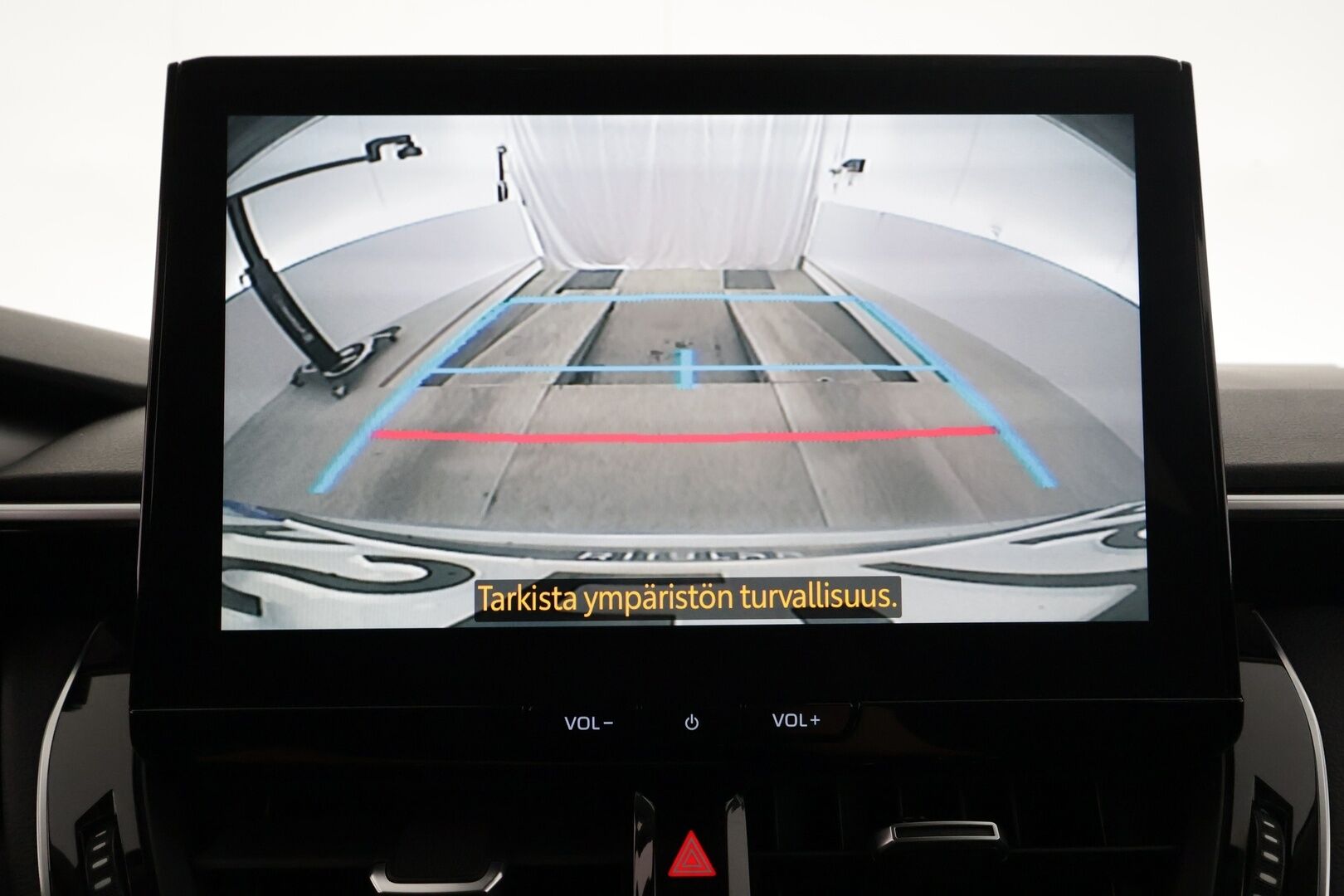 Toyota Corolla 2023 Sedan 1,8 Hybrid Launch Edition - | ACC | Digimittaristo | P.kamera | LDA | PDA | RSA | Navi | Apple & Android | LED | Lämm. ratti | Keyless | Lohko+sisälämmitin | Merkkihuollot |