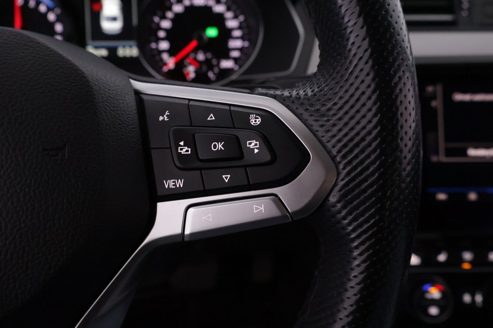 VOLKSWAGEN PASSAT 2020 Sedan GTE Premium Plug-In Hybrid 160 kW DSG-aut. * Adapt.Vakkari / Webasto / Kaistavahti / IQ.Lights / P.Kamera / Navi / Apple&Android / Koukku * - Merkkiliikkeen huoltohistoria! / Huippu varusteet! - HULLUT VÄLIPÄIVÄT KORKOTARJOUS 2,49%