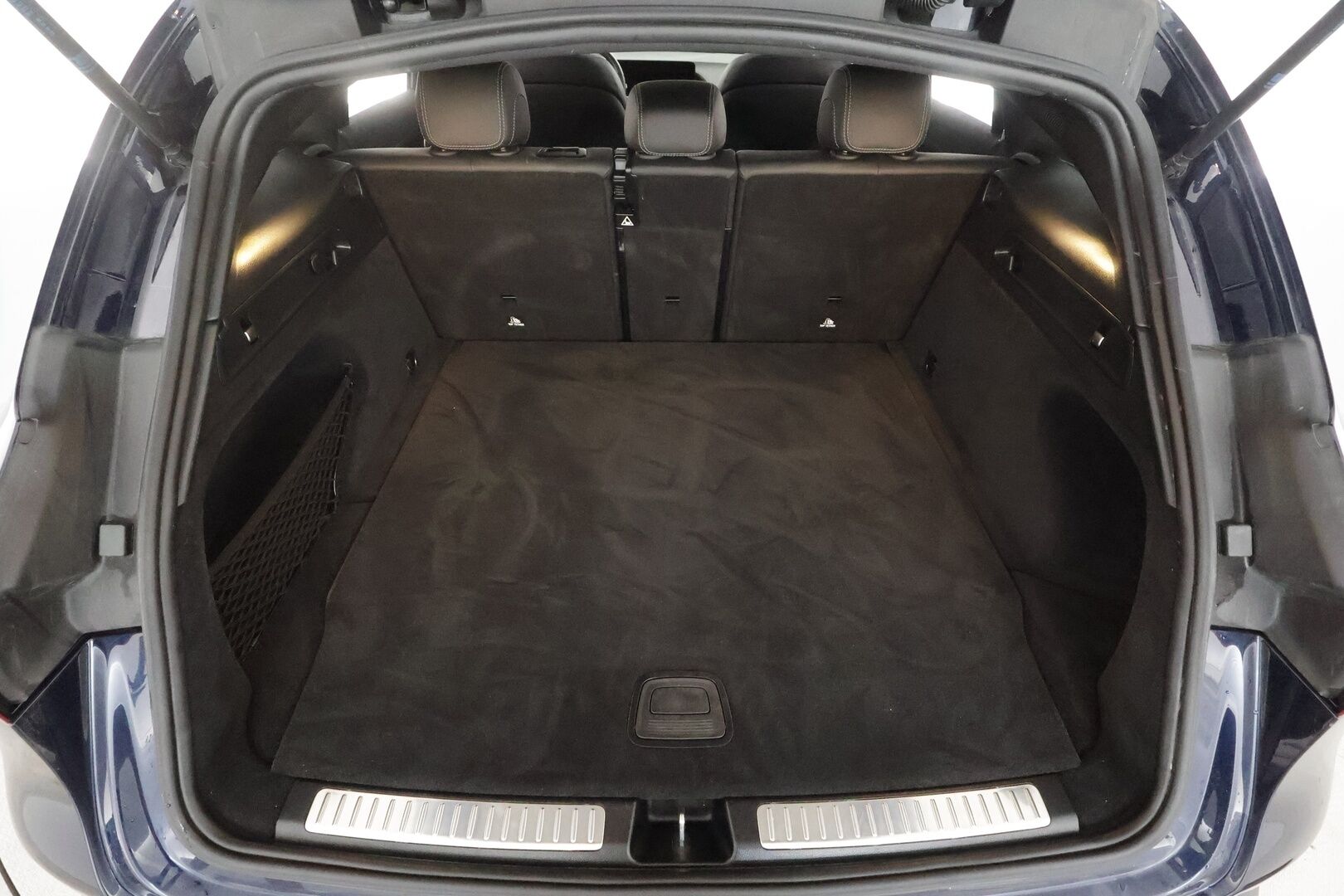 Mercedes-Benz EQC 2021 400 4Matic - | Distronic+ | Lisälämmitin | Koukku | Muistipenkit | Widescreen | Kattoluukku | Burmester | LED | 360-Kamera | Sporttinahat | Keyless | Apple&Android | Kahdet Renkaat |