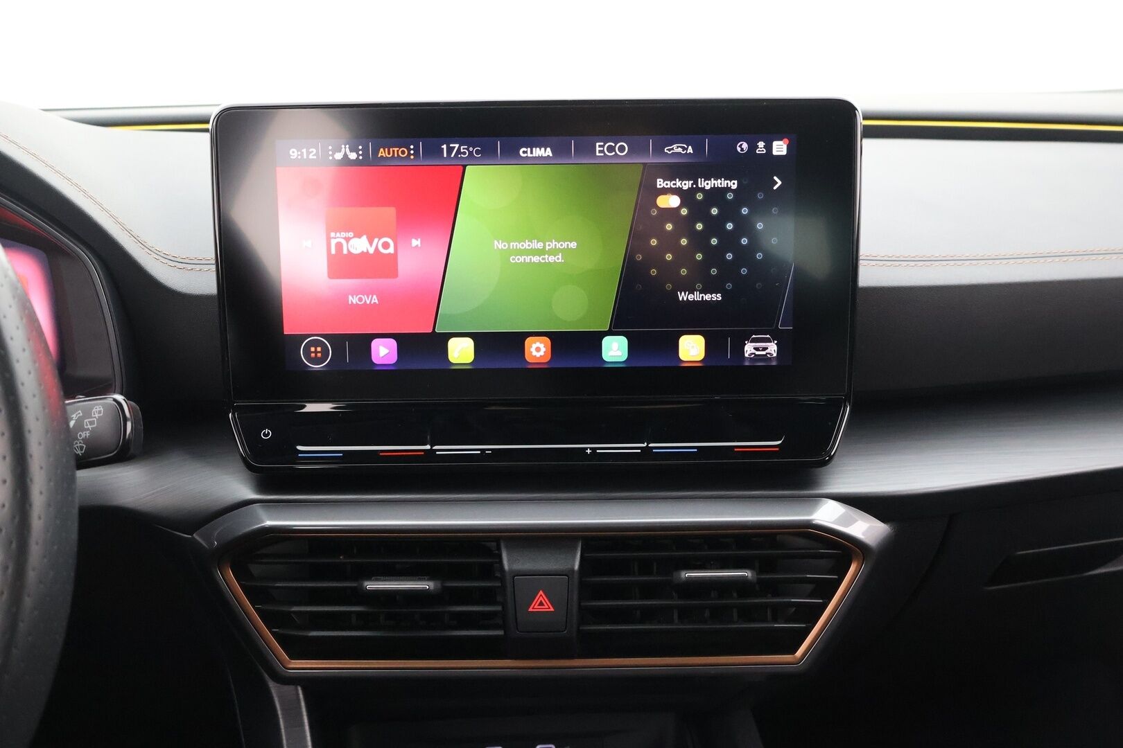 CUPRA FORMENTOR 2021 1.4 PHEV 150 kW e-HYBRID DSG * Adapt.Vakkari / Kaistavahti / Digimittaristo / Keyless / LED * - Huollettu 29700 km kohdalla / Uudet kesärenkaat / Juuri katsastettu