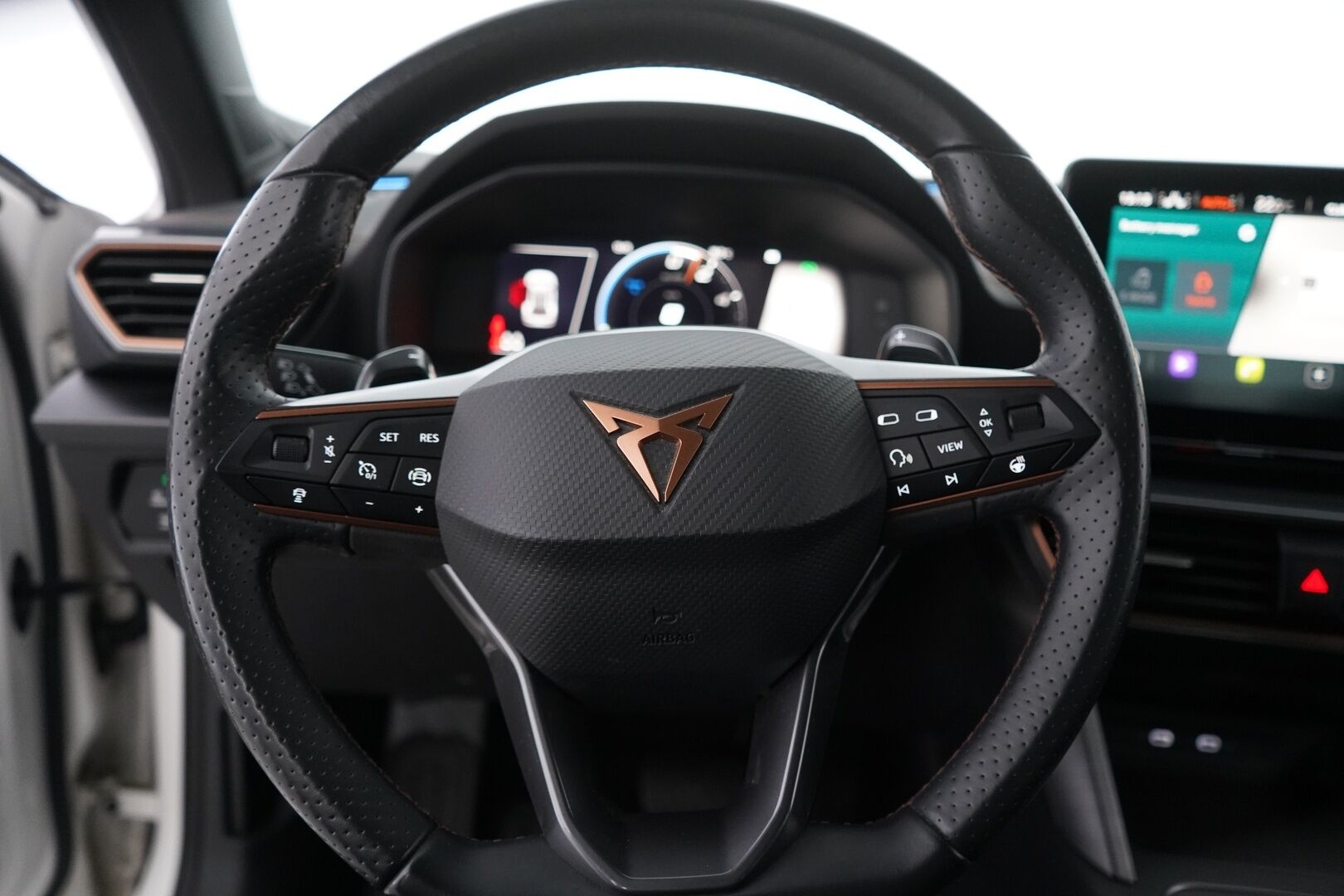 CUPRA FORMENTOR 2021 1.4 PHEV 150 kW e-HYBRID DSG *ACC / Kaistavahti / Digimittaristo / Keyless* - Viimeisin huolto 29tkm / Uudet kesärenkaat / Myydään juuri katsastettuna