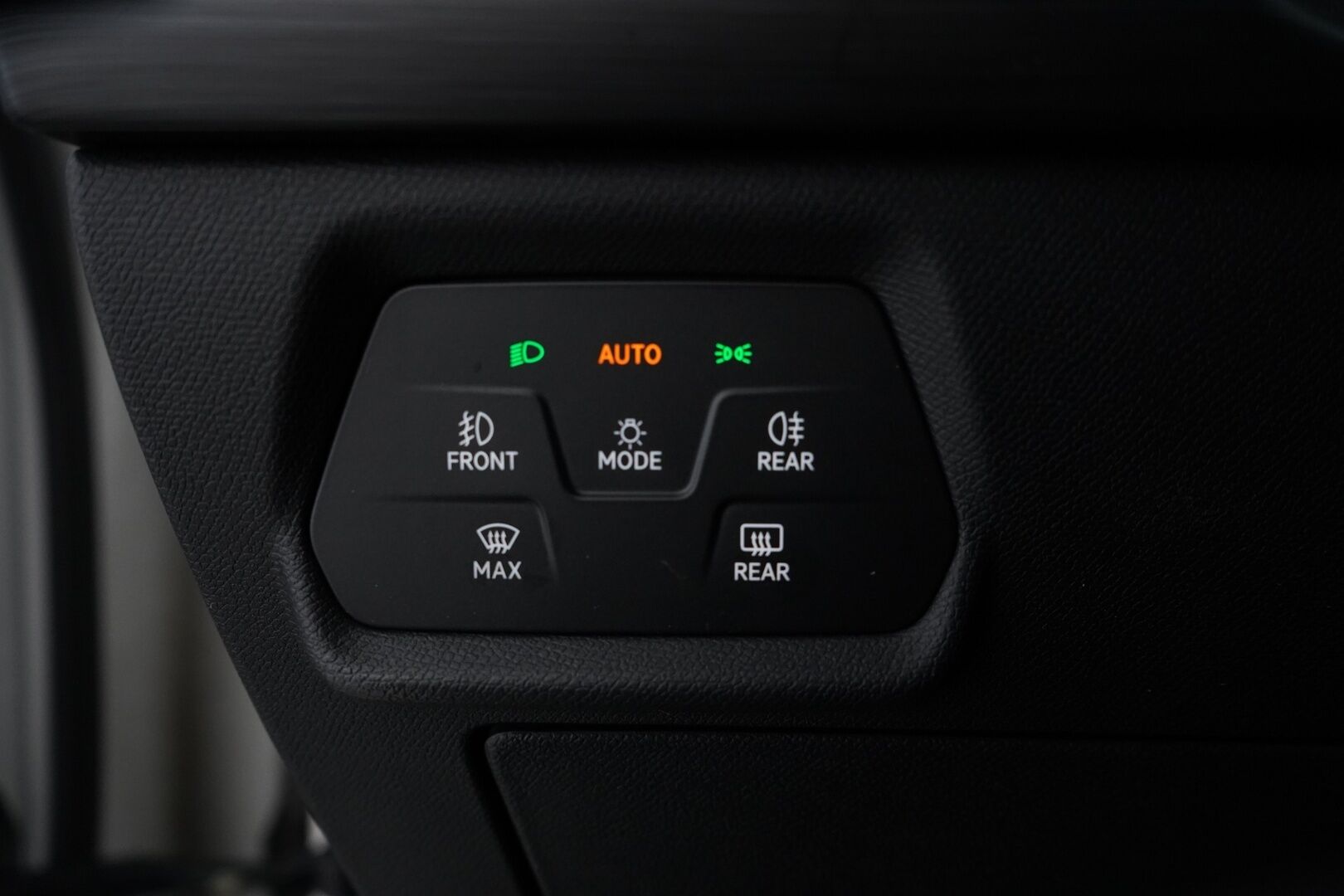 CUPRA FORMENTOR 2021 1.4 PHEV 150 kW e-HYBRID DSG *ACC / Kaistavahti / Digimittaristo / Keyless* - Viimeisin huolto 29tkm / Uudet kesärenkaat / Myydään juuri katsastettuna