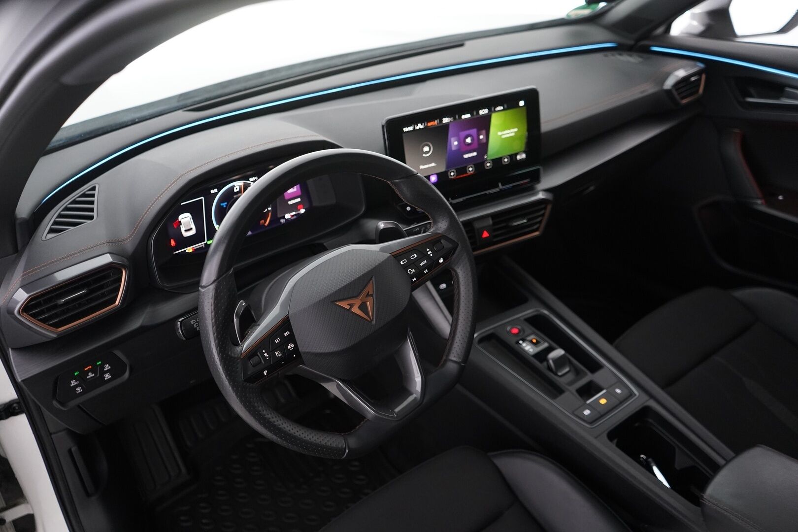 CUPRA FORMENTOR 2021 1.4 PHEV 150 kW e-HYBRID DSG *ACC / Kaistavahti / Digimittaristo / Keyless* - Viimeisin huolto 29tkm / Uudet kesärenkaat / Myydään juuri katsastettuna