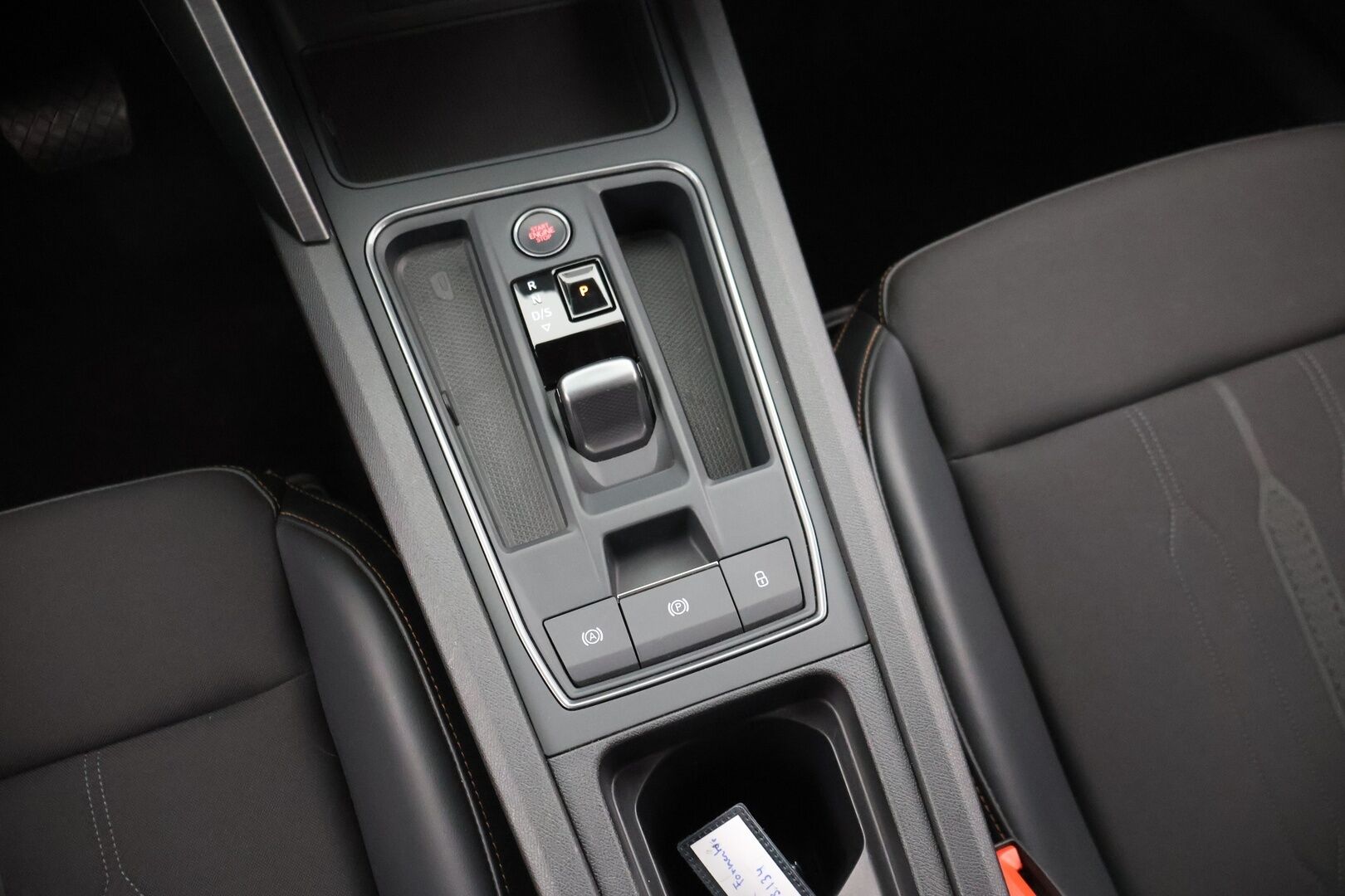 CUPRA FORMENTOR 2021 1.4 PHEV 150 kW e-HYBRID DSG * Adapt.Vakkari / Kaistavahti / Digimittaristo / Keyless / LED * - Huollettu 29700 km kohdalla / Uudet kesärenkaat / Juuri katsastettu