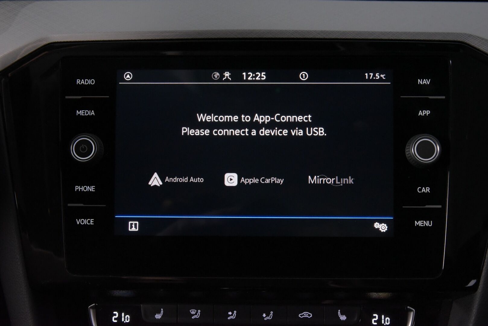 VOLKSWAGEN PASSAT 2020 Variant GTE Plug-In Hybrid 160 kW DSG - ACC | Kamera | Hieronta | IQ-Matrix | Koukku