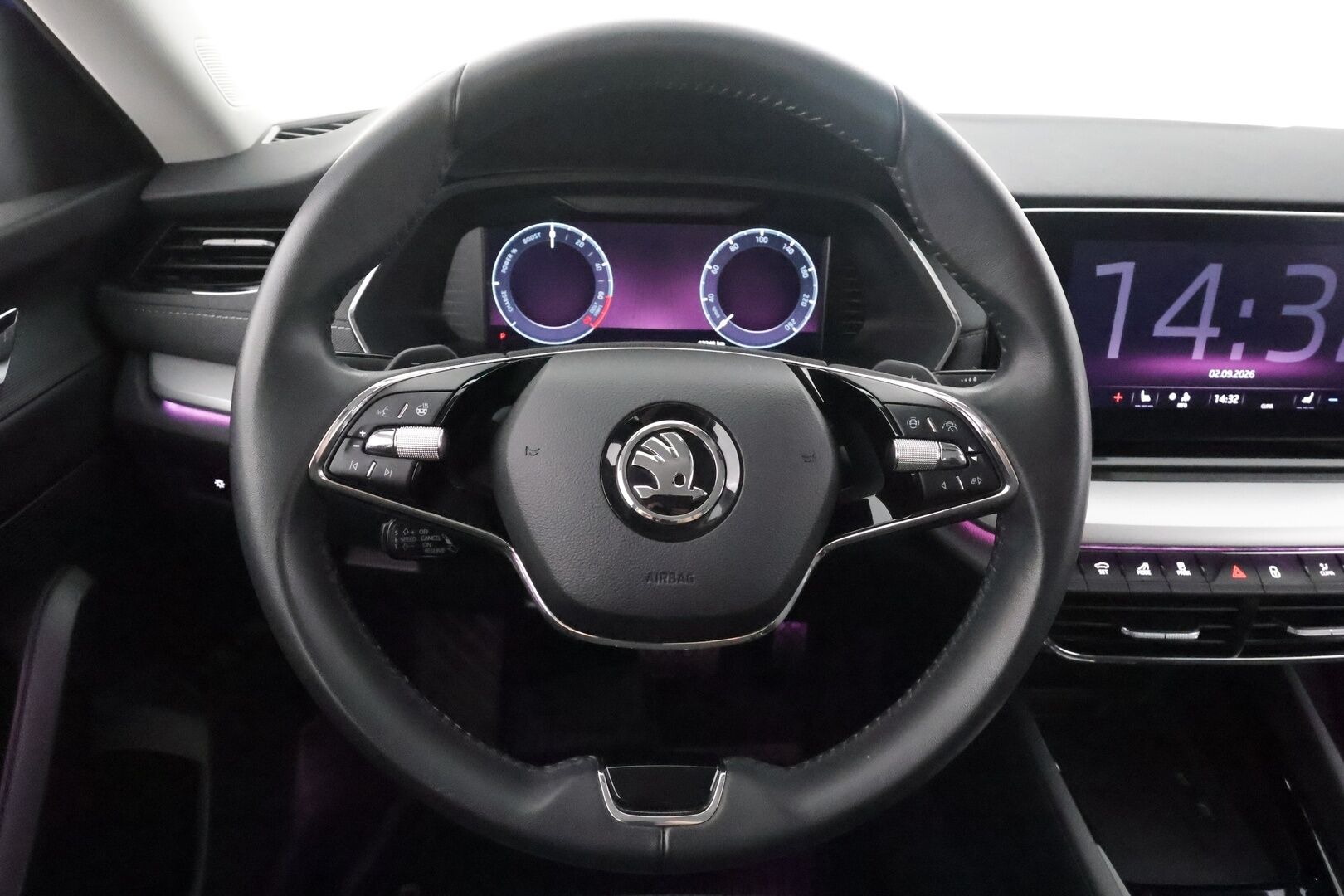 Skoda Octavia 2024 Combi 1.4 TSI PHEV Style iV DSG Autom. - | ACC | Koukku | Webasto | Skoda Crystal Matrix-LED | P.Kamera | Ratinlämmitys | Digimittaristo | 1.Om Suomi-auto | Kahdet renkaat |
