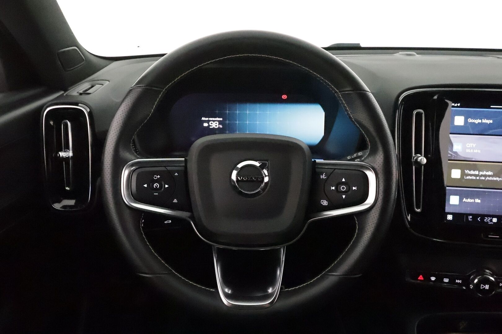 Volvo XC40 2021 P8 AWD Business R-Design aut *ACC / ILP / BLIS / Muistipenkki / Koukku / Full LED / Navi / Facelift / 360° / Sporttinahat* - 1.Om Suomi-auto / Akku kuntotarkastettu / Kahdet renkaat aluvanteilla / Merkkihuollettu