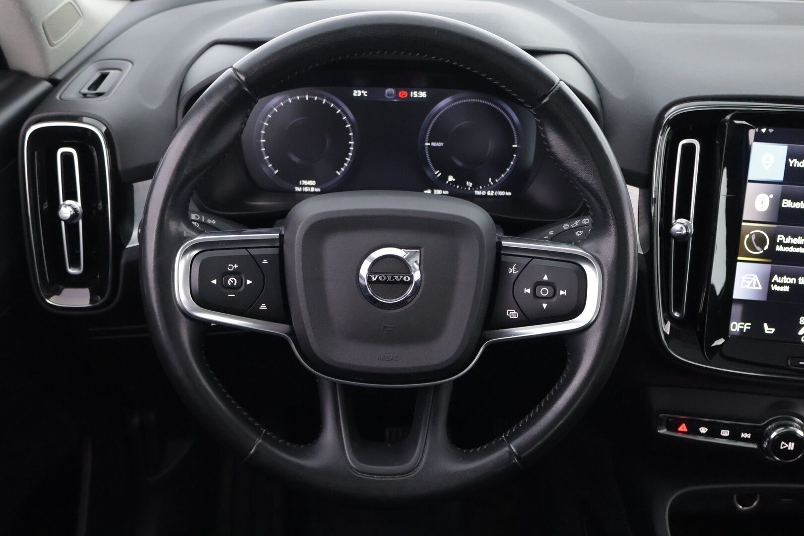 Volvo XC40 2021 T4 TwE Inscription Expression aut - Webasto | Adapt.vakkari | Panorama | Peruutuskamera | Vetokoukku | High Performance Audio | Jakopää tehty!