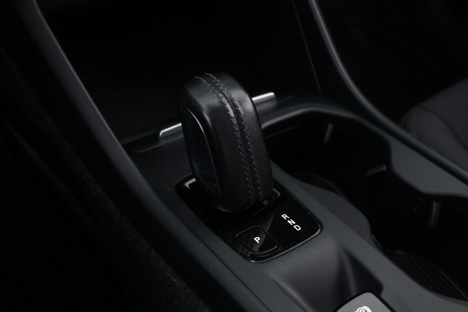 Volvo XC40 2021 T4 TwE Inscription Expression aut - Webasto | Adapt.vakkari | Panorama | Peruutuskamera | Vetokoukku | High Performance Audio | Jakopää tehty!
