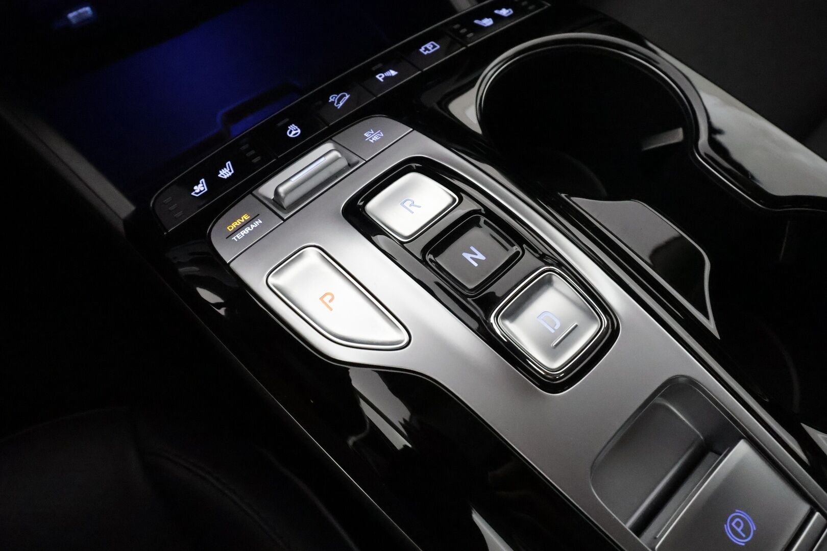 Hyundai Tucson 2021 1,6 T-GDI 265 hv Plug in 4WD 6AT Premium **Adapt. vakkari / Digimittaristo / 360 Kamera / Muistipenkki / Keyless / Apple&Android** - 3,99 % KORKOTARJOUS TÄHÄN AUTOON - Akku kuntotarkistettu / KRELL Sound System / 