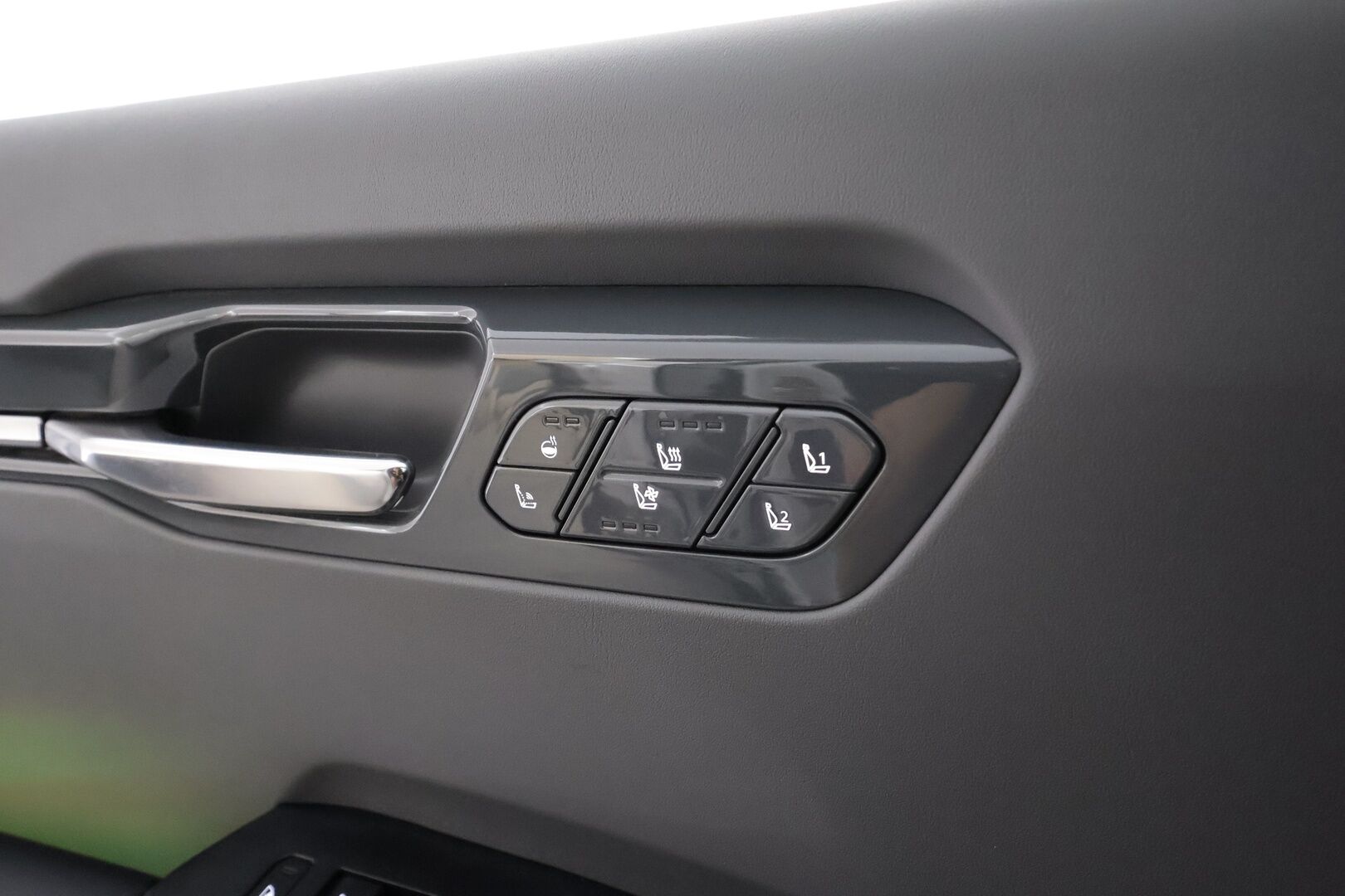 Kia EV9 2024 GT-Line AWD 99,8kWh 384hv 7P 1st Edition - | ACC | ILP | Koukku | HUD | 360° | Meridian | Ilm. relax nahat | Matrix | Hieronta | Panorama | Muistipenkki | HDA | CTA | BSM | 1-om suomiauto | ALV |