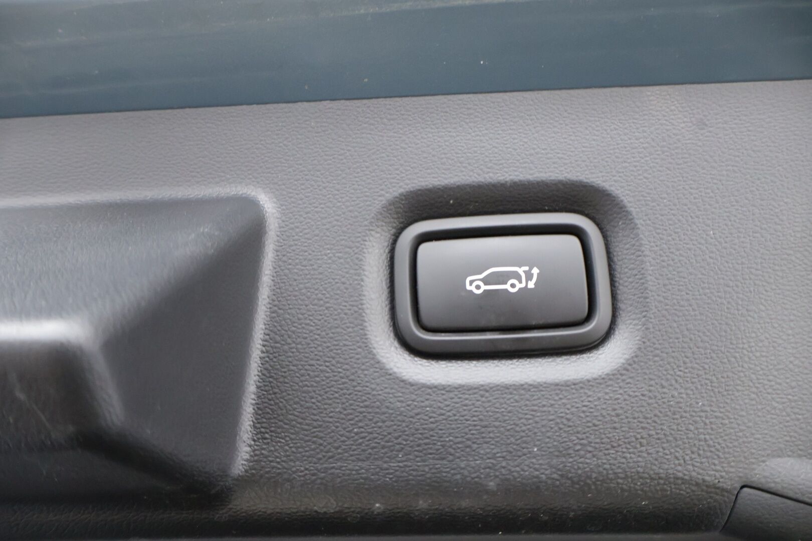 Hyundai IONIQ 5 2024 77 kWh 229 hv Style - Suomiauto | Lämpöpumppu | Akuston Esilämmitys | ACC | Peruutuskamera | Adapt.LED | BLIS | Merkkihuollot | MY24