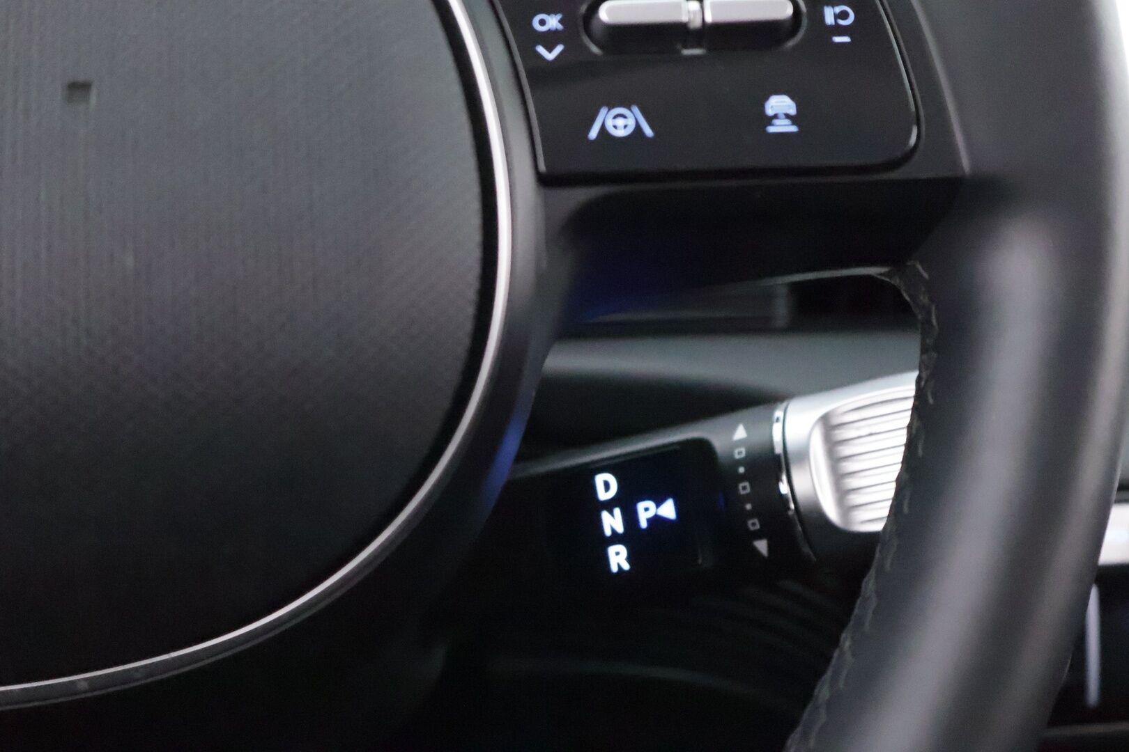 Hyundai IONIQ 5 2024 77 kWh 229 hv Style - Suomiauto | Lämpöpumppu | Akuston Esilämmitys | ACC | Peruutuskamera | Adapt.LED | BLIS | Merkkihuollot | MY24