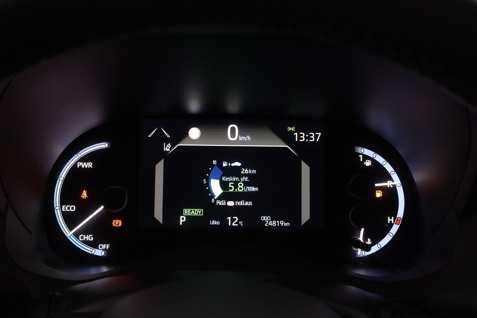 Toyota Yaris Cross 2024 1,5 Hybrid Active *Suomiauto / Adapt. Vakkari / Peruutuskamera / Ratinlämmitin / Keyless / Navi / Merkkihuollettu* - HULLUT JOULUT KORKOTARJOUS 2,49% 