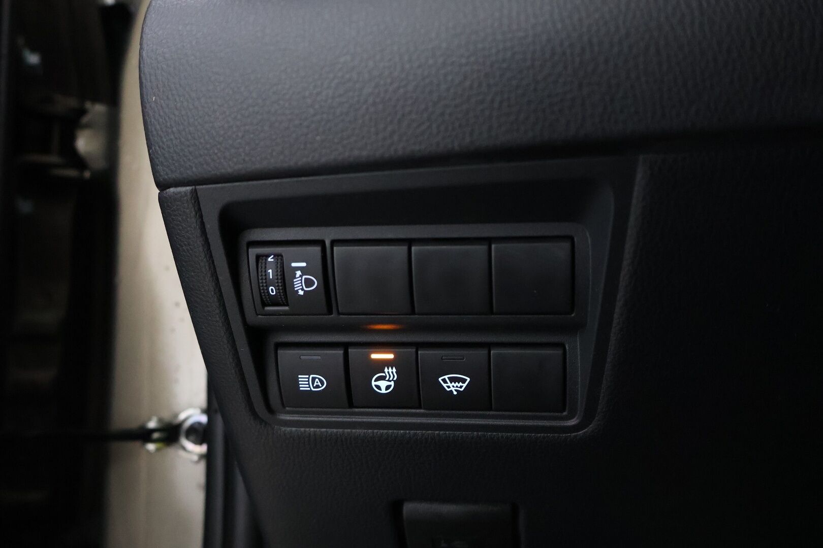 Toyota Yaris Cross 2024 1,5 Hybrid Active *Suomiauto / Adapt. Vakkari / Peruutuskamera / Ratinlämmitin / Keyless / Navi / Merkkihuollettu* - HULLUT JOULUT KORKOTARJOUS 2,49% 