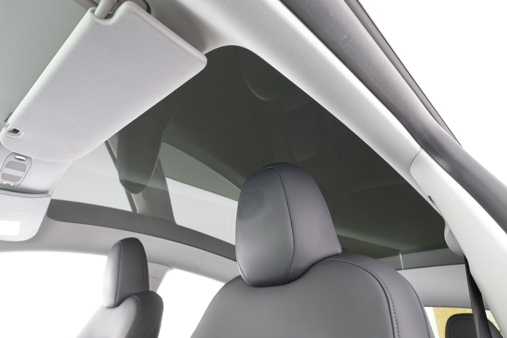 Tesla Model Y 2024 Long Range - | Koukku | ILP | Lasikatto | ACC | Matrix-LED | P.Kamera | Muistipenkki | Premium Audio | Navi | Kaistavahti | Keyless | Suomi-auto | 2x Latauskaapelit | Kahdet renkaat |