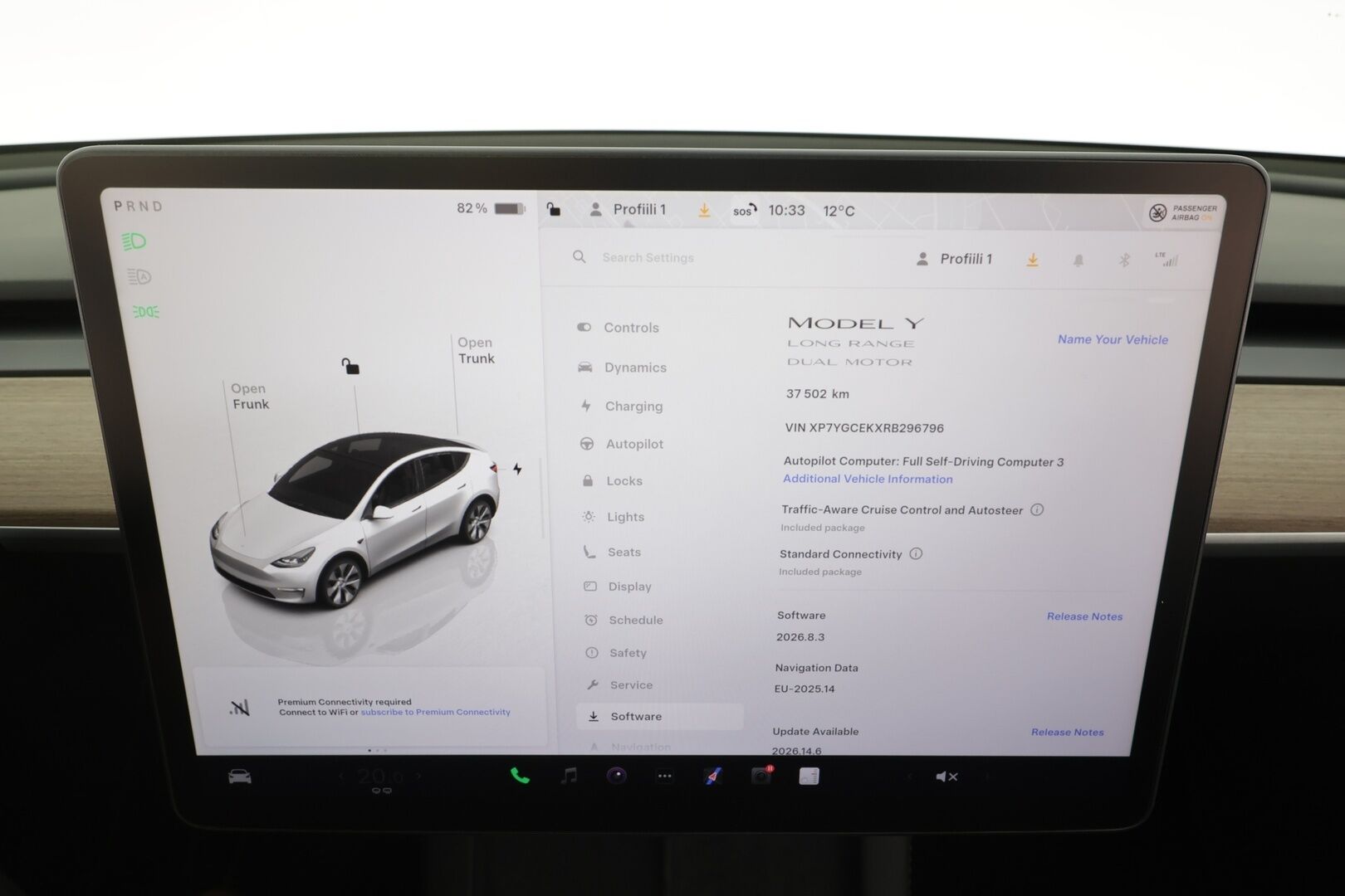 Tesla Model Y 2024 Long Range - | Koukku | ILP | Lasikatto | ACC | Matrix-LED | P.Kamera | Muistipenkki | Premium Audio | Navi | Kaistavahti | Keyless | Suomi-auto | 2x Latauskaapelit | Kahdet renkaat |