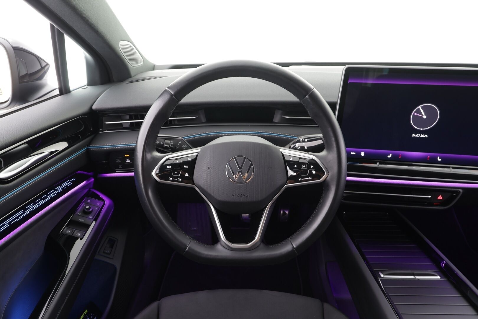 Volkswagen ID.7 2024 Pro Elegance 210 kW Akku 77 kWh - | ACC | ILP | Koukku | Muistipenkit hieronnalla | HUD | 360° | IQ.Light | Nahka-alcantara | Travel Assist | Ambient | 1-om suomiauto | ALV |