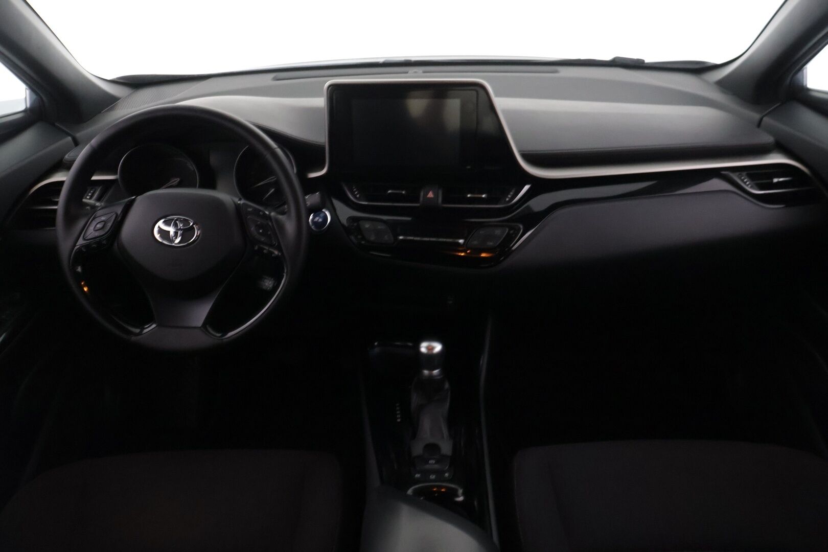 Toyota C-HR 2019 Hybrid Active - ACC | Lane Assist | Peruutuskamera | Metalliväri | Bluetooth 