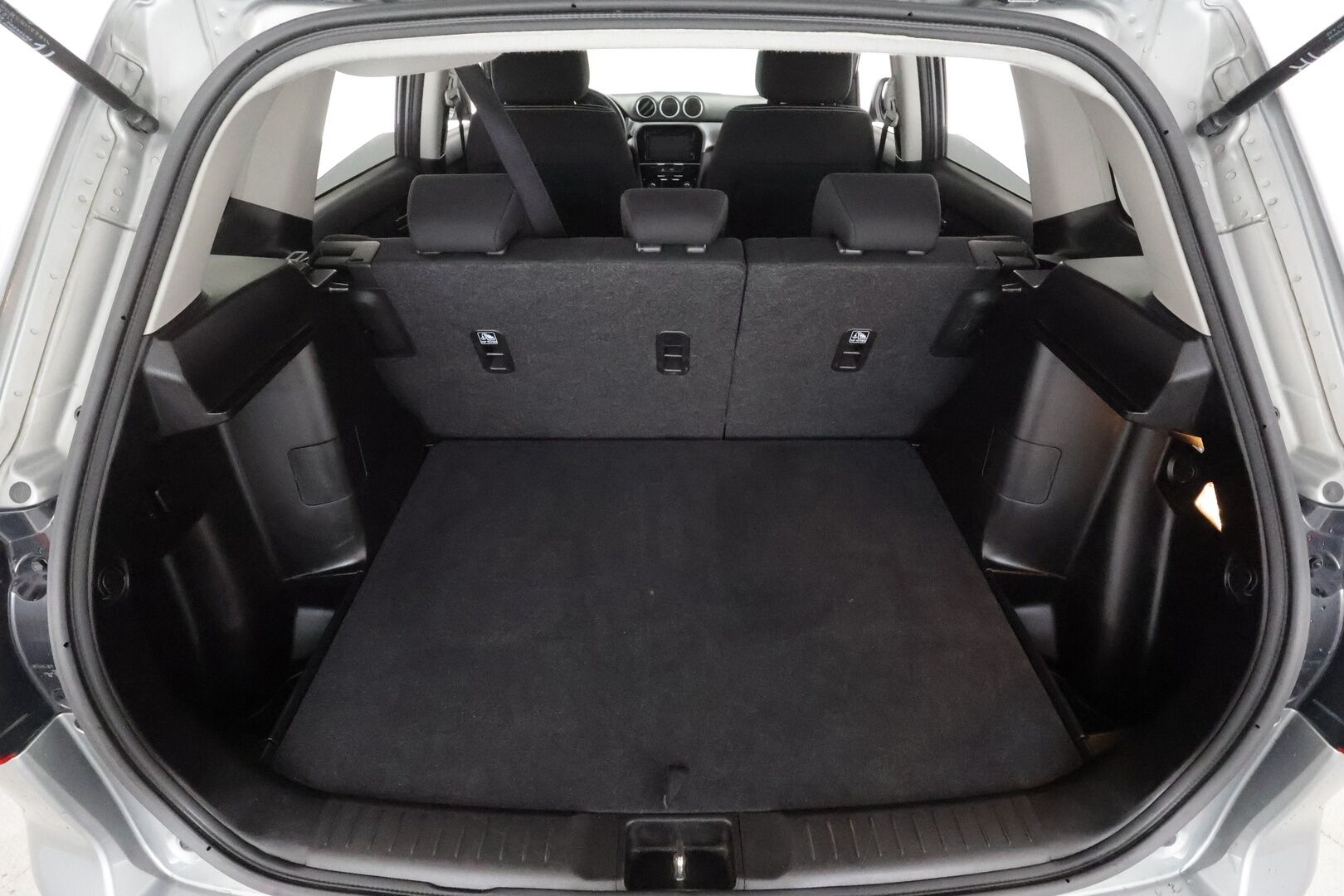 Suzuki Vitara 2024 1,4 BOOSTERJET 4WD GL+ 6MT HYBRID * ACC / P.kamera / LED / Kaistavahti * - 1.Om Suomi-auto / Kahdet renkaat aluvanteilla