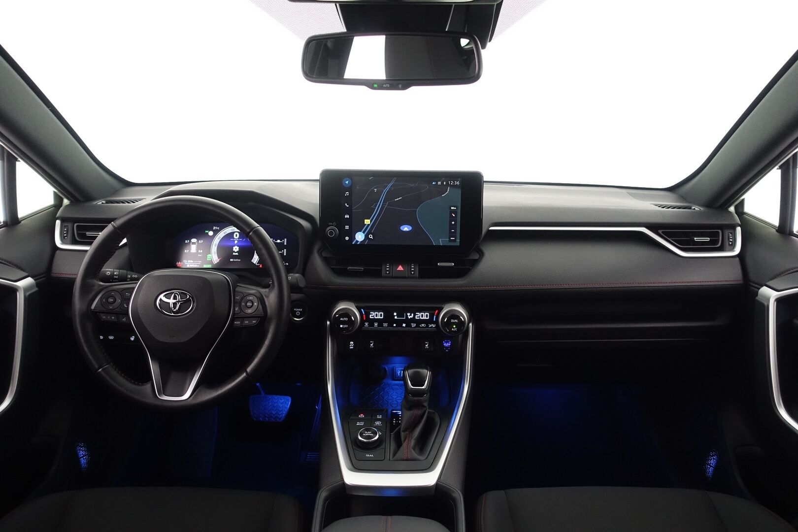 Toyota RAV4 Plug-in 2024 Hybrid 2,5 AWD-i Active Plus Edition - | 1. omisteinen | Suomi-auto| Adaptiivinen vakkari | Vetokoukku | 2x Renkaat&Vanteet | Sähköinen takaluukku | Etu- ja takapenkkien lämmitys | Peruutuskamera | 