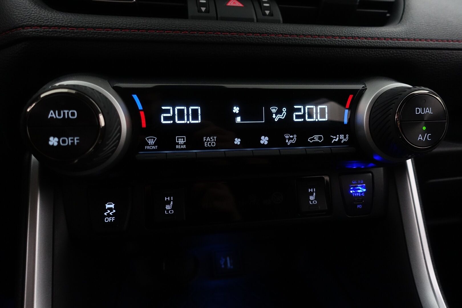 Toyota RAV4 Plug-in 2024 Hybrid 2,5 AWD-i Active Plus Edition - | 1. omisteinen | Suomi-auto| Adaptiivinen vakkari | Vetokoukku | 2x Renkaat&Vanteet | Sähköinen takaluukku | Etu- ja takapenkkien lämmitys | Peruutuskamera | 